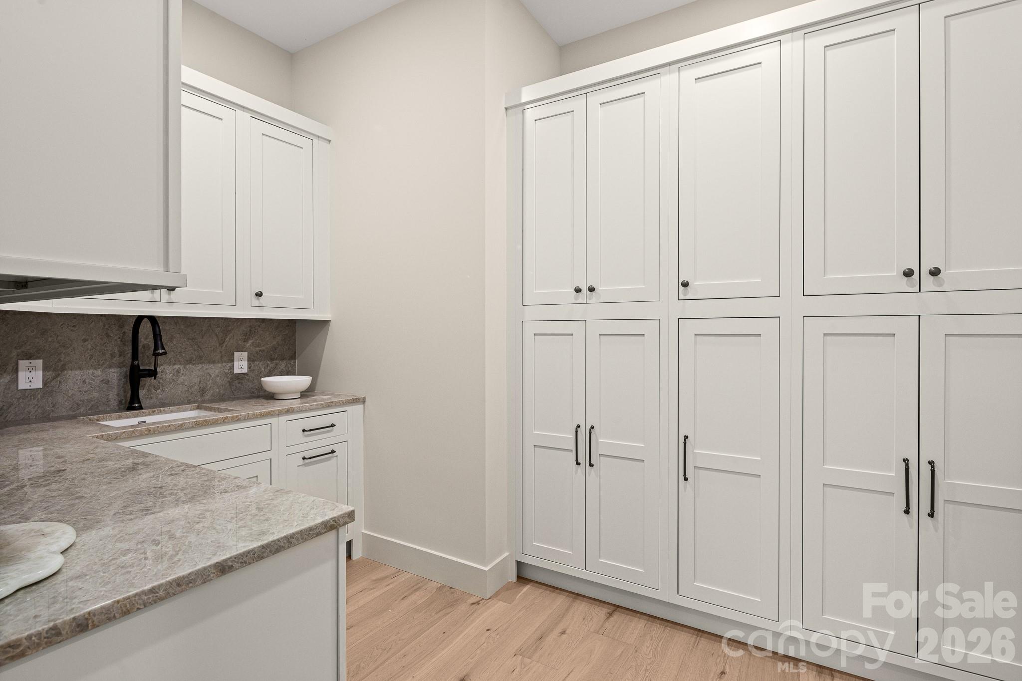 144 Golden Pasture Drive Property Photo 26