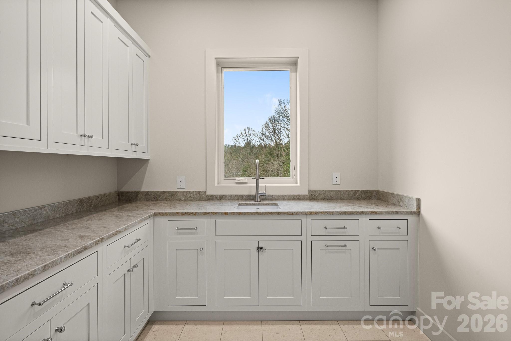144 Golden Pasture Drive Property Photo 32