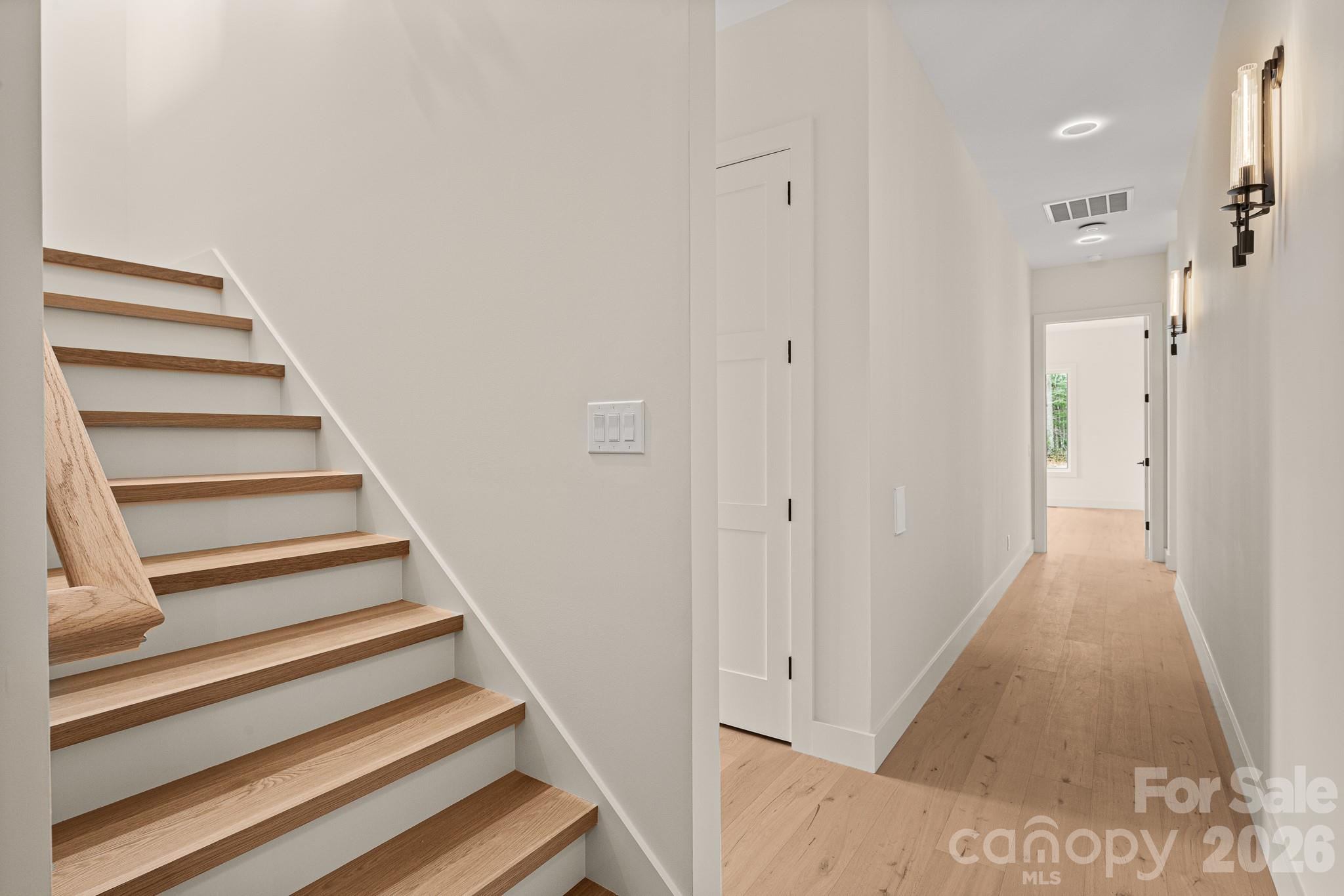 144 Golden Pasture Drive Property Photo 34