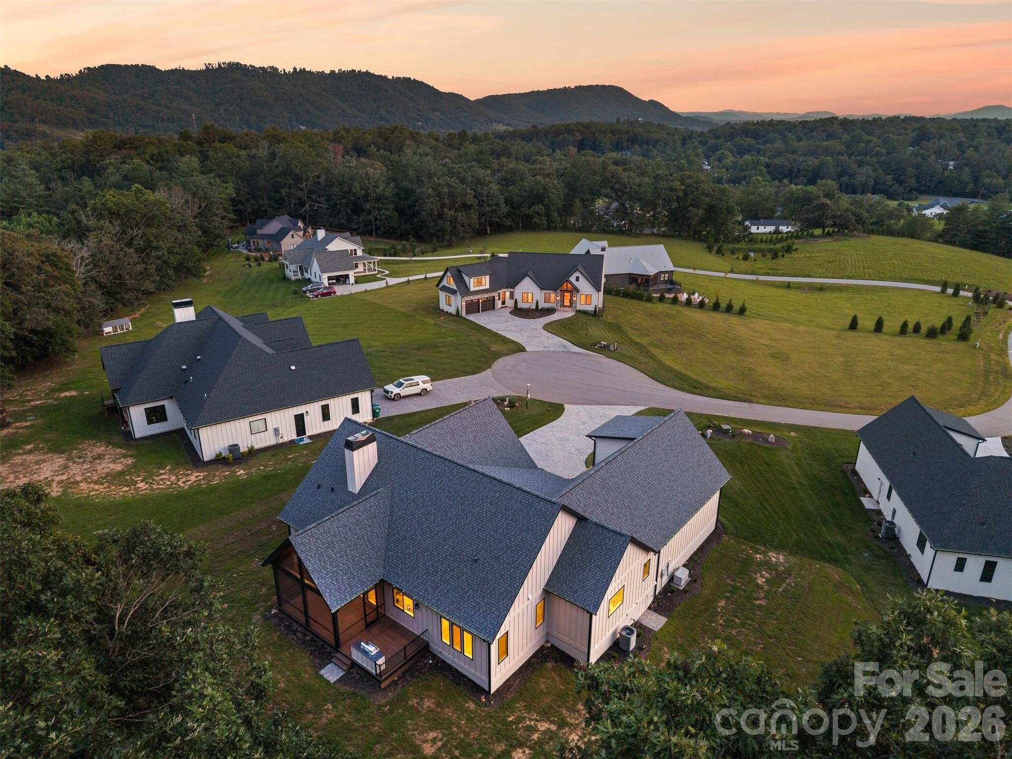 144 Golden Pasture Drive Property Photo 40