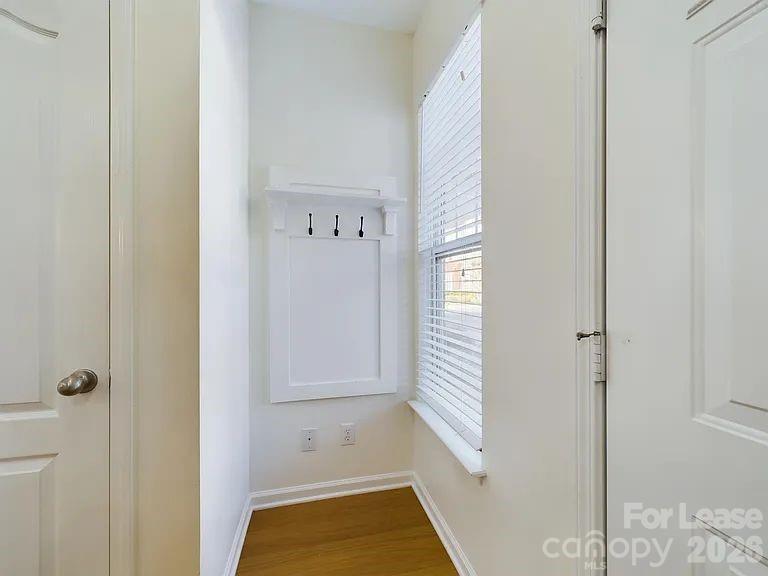11457 Dixie Glen Drive Property Photo 4