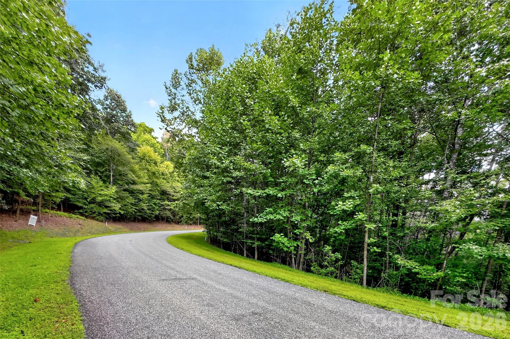 360 Harborside Drive Property Photo 4