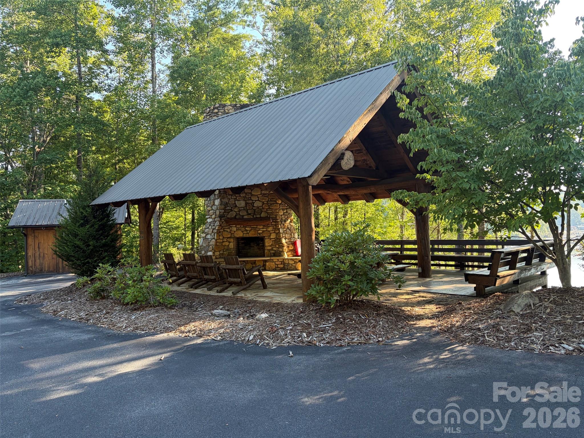 360 Harborside Drive Property Photo 29