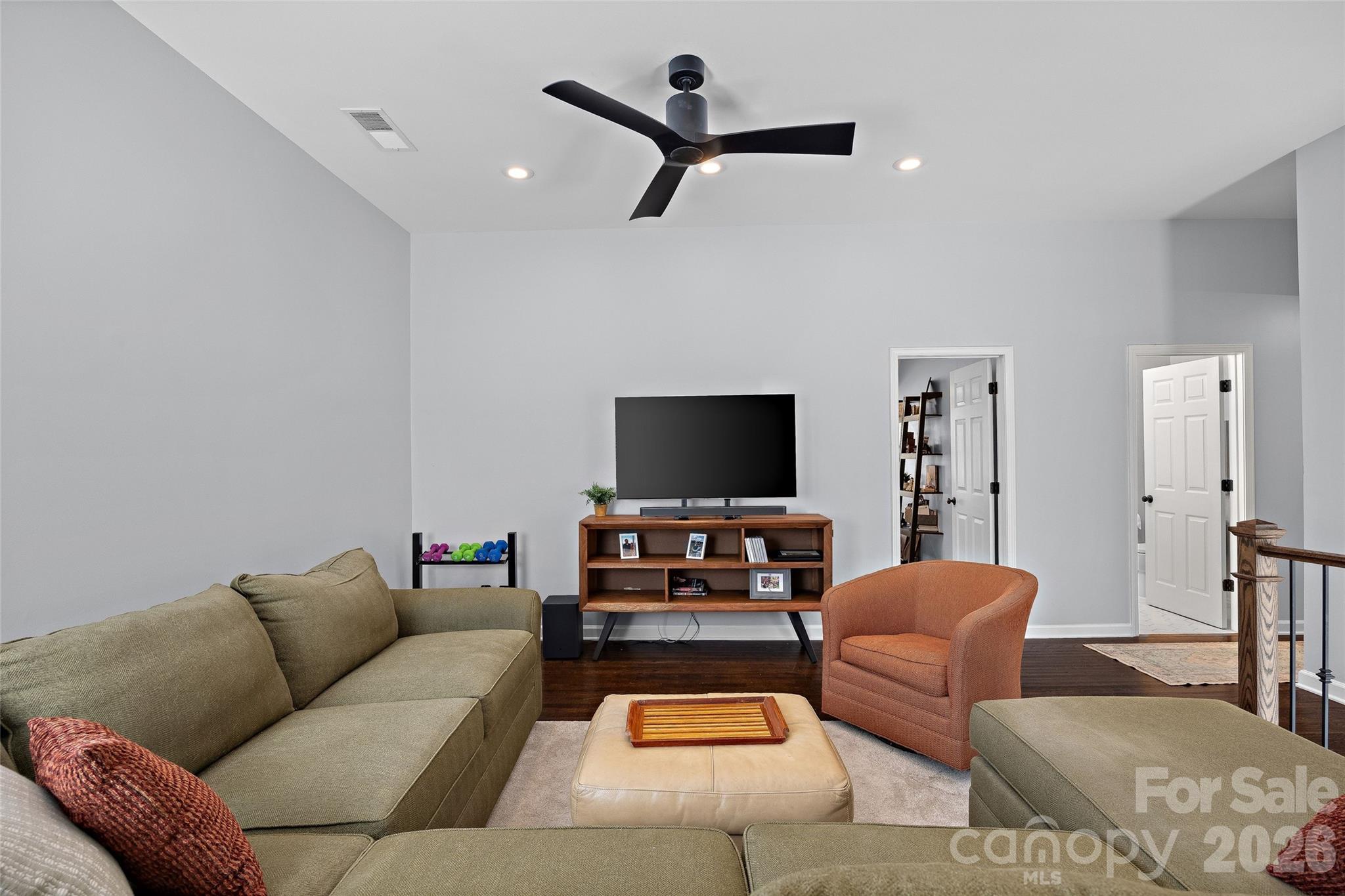 9533 St Barts Lane Property Photo 30
