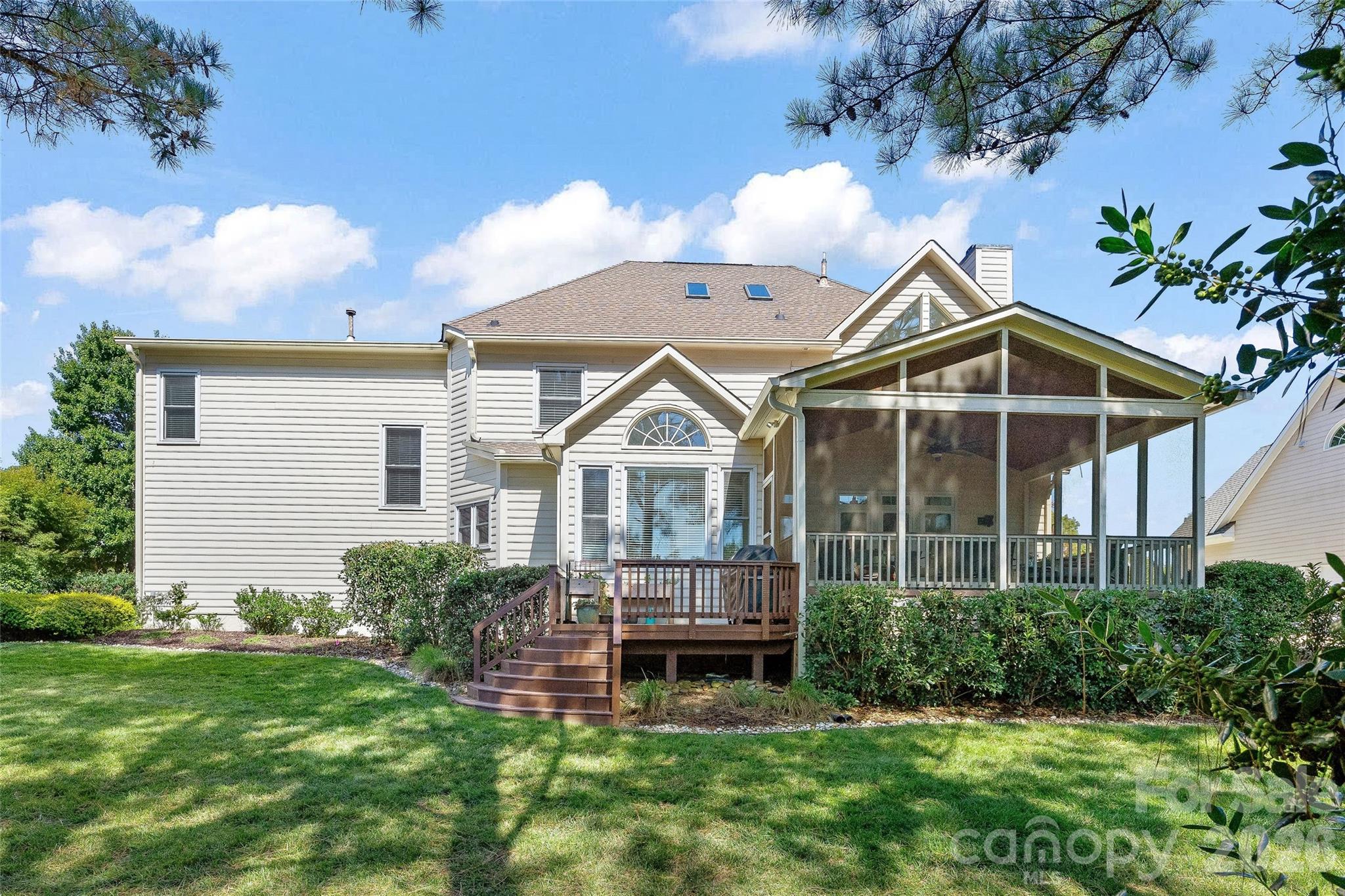 9533 St Barts Lane Property Photo 43