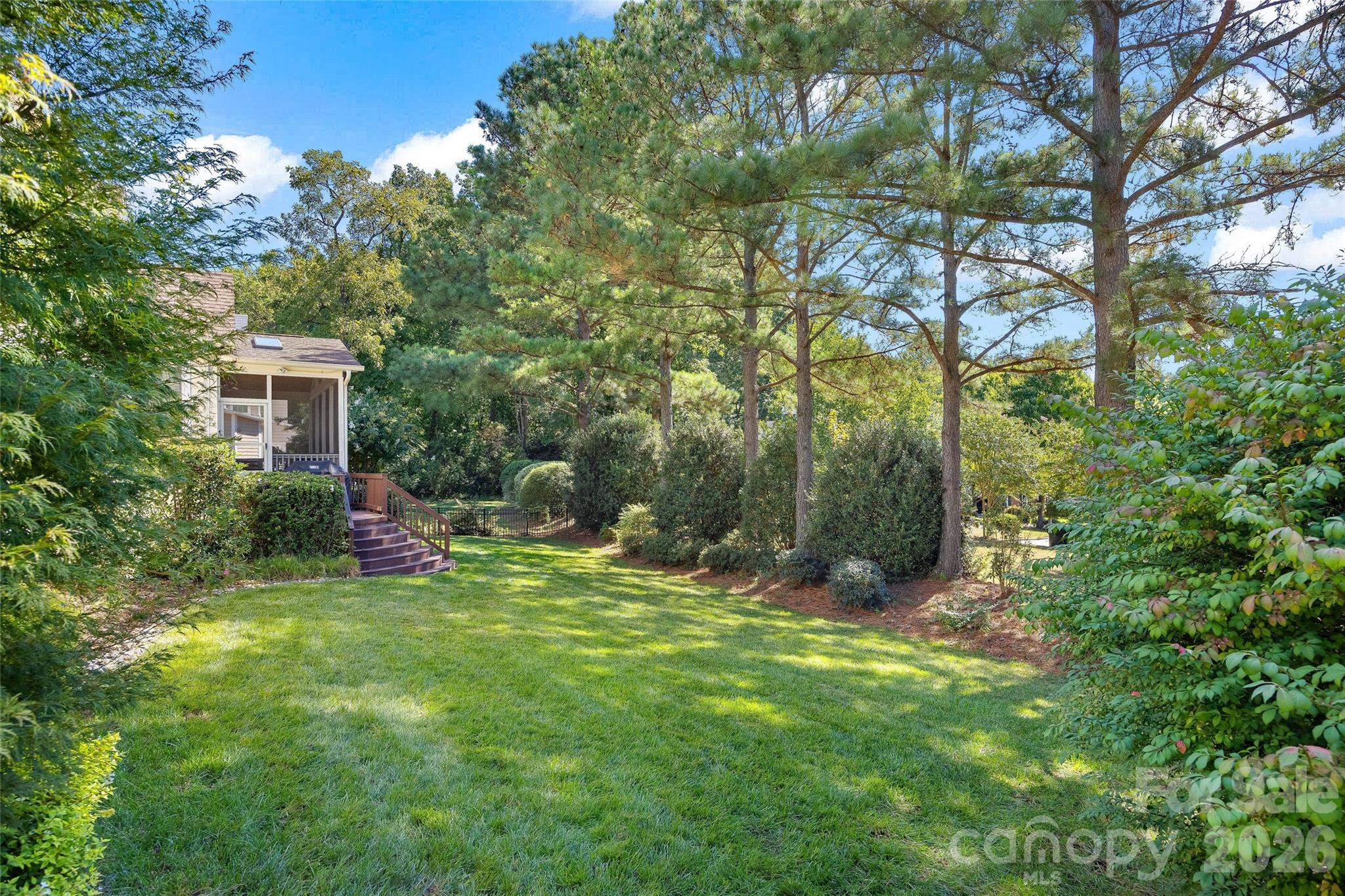 9533 St Barts Lane Property Photo 44