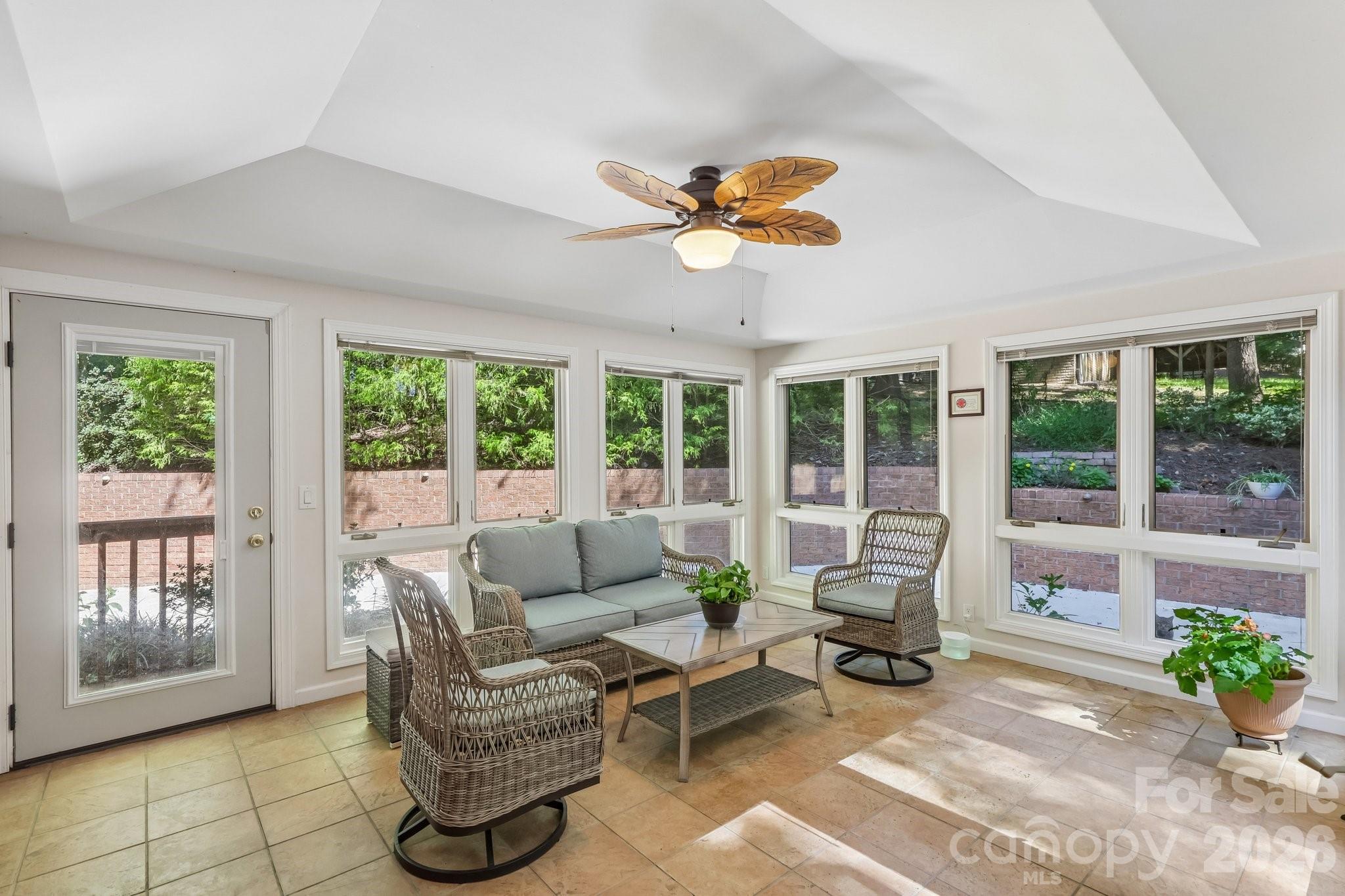 5385 Stone Brook Court Property Photo 15