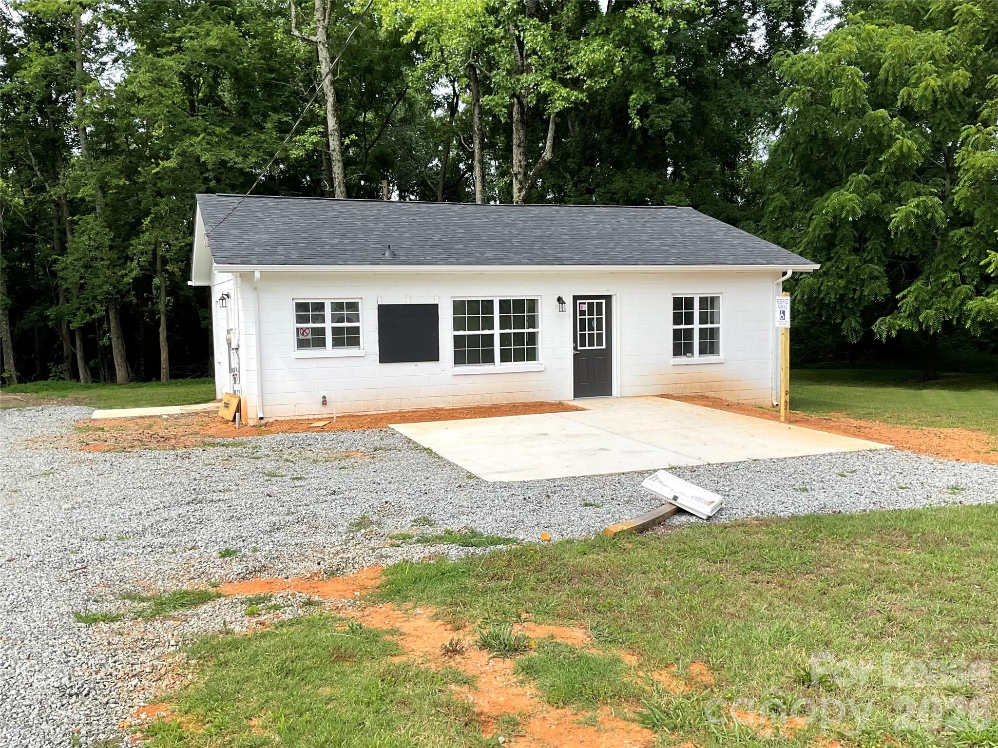 5479 W Nc 27 Highway Property Photo 1