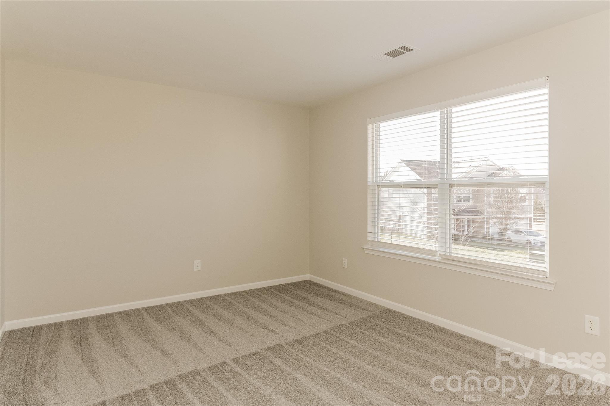 704 Perth Drive Property Photo 10