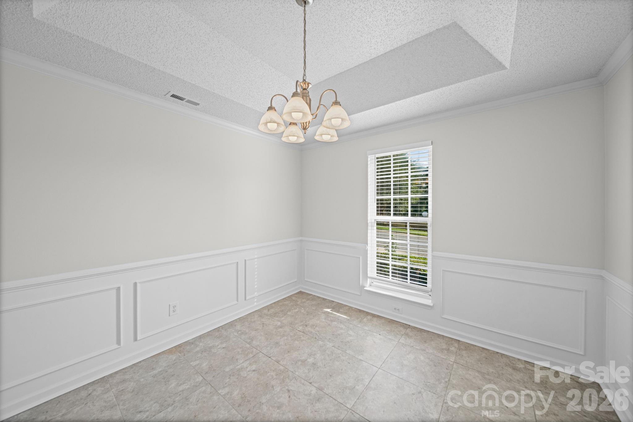 9105 Shepparton Drive Property Photo 4