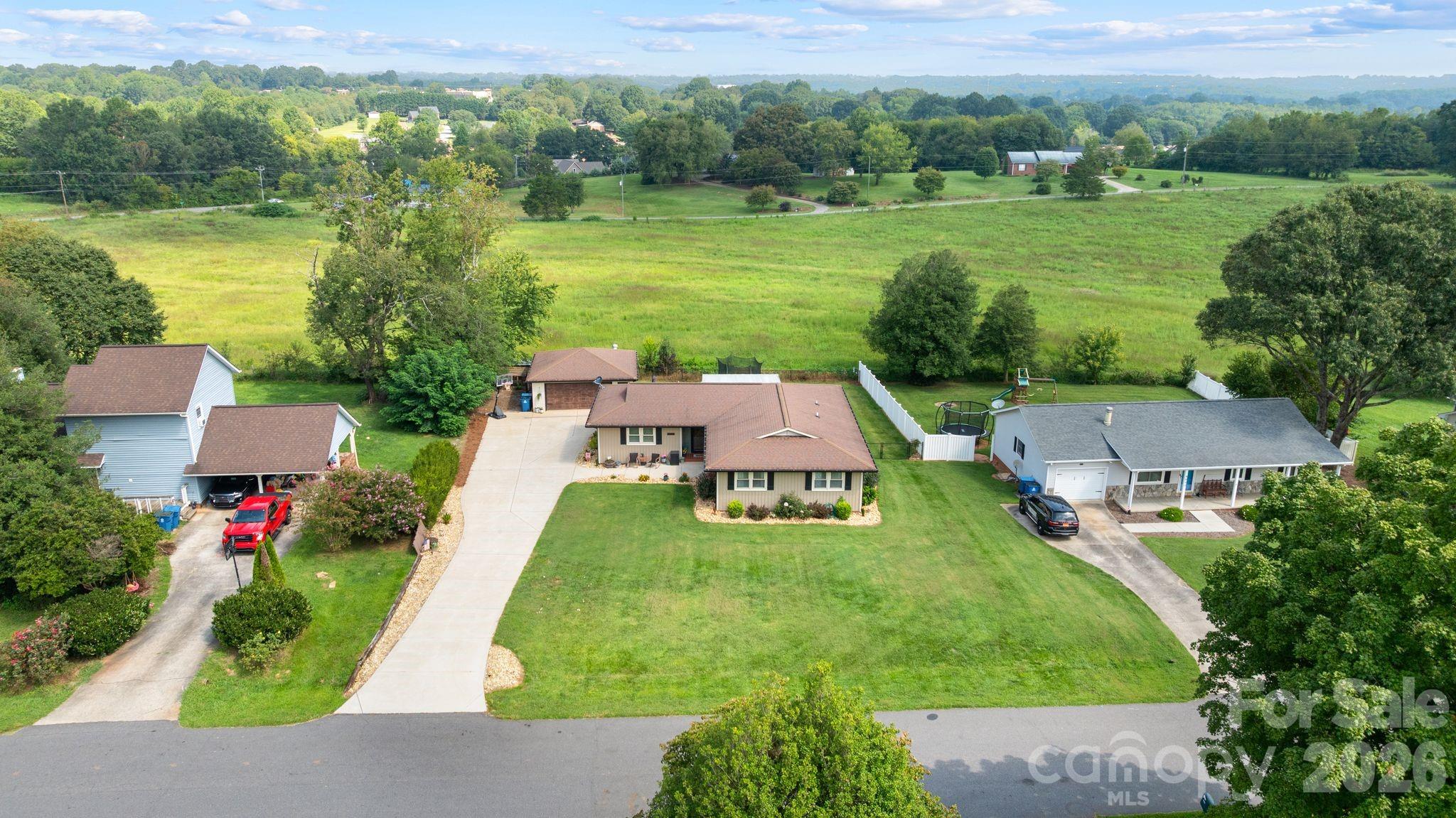 5000 Forest Ridge Drive
