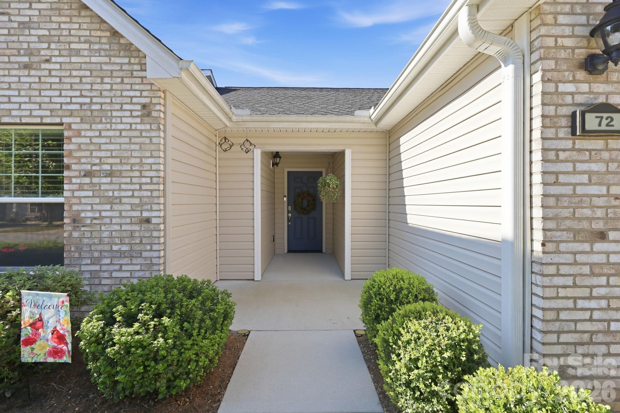 72 Sunny Meadows Boulevard Property Photo 3