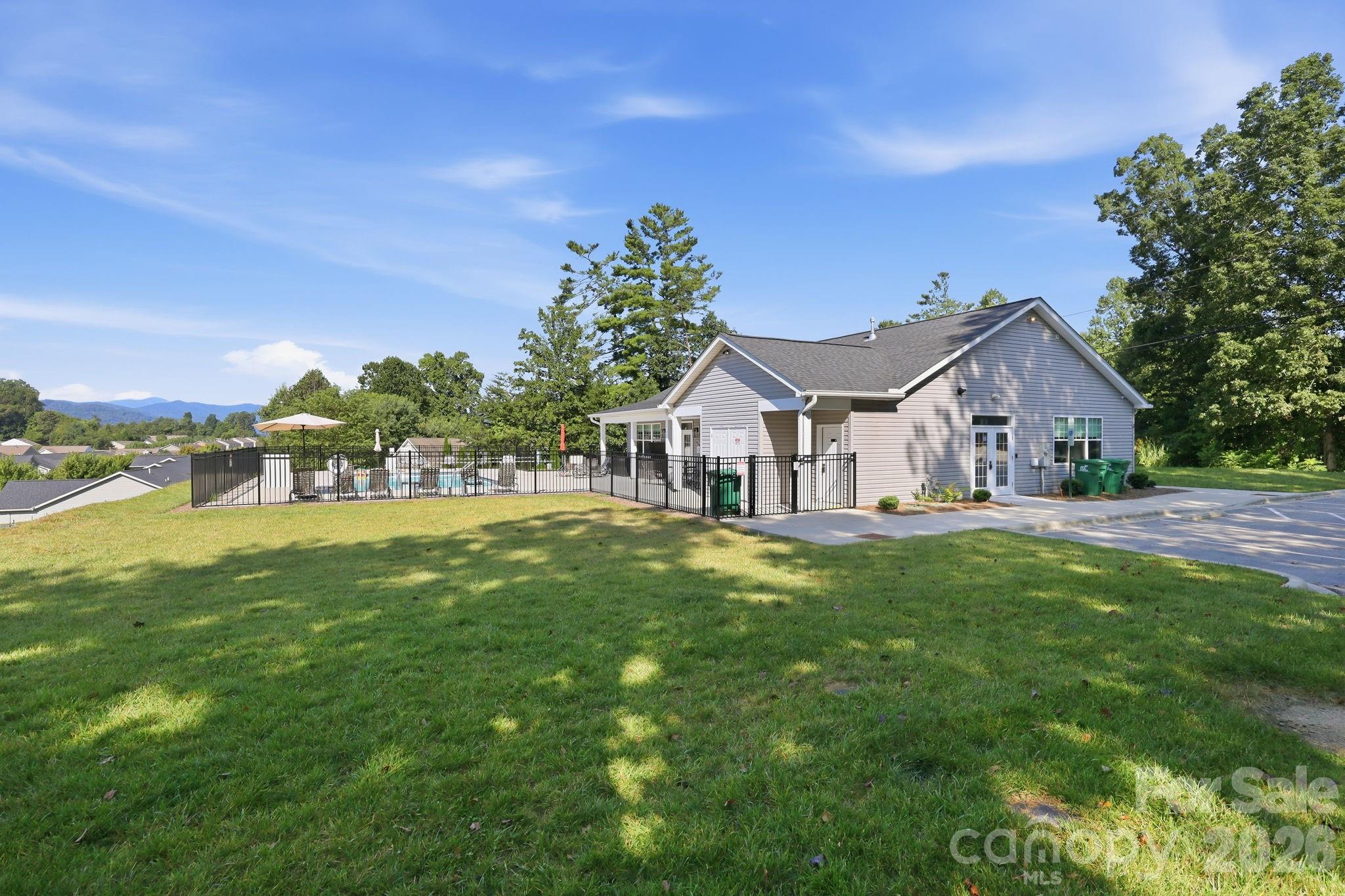 72 Sunny Meadows Boulevard Property Photo 32