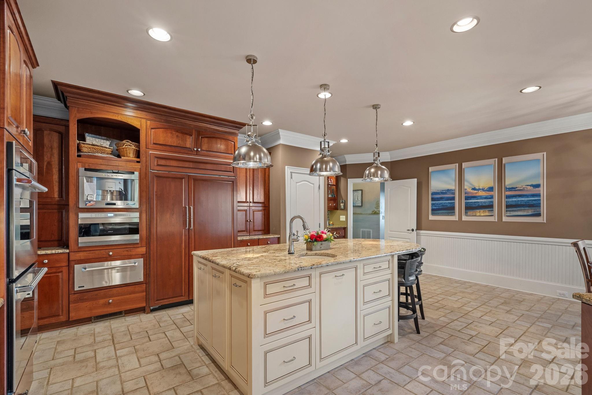 18350 Invergordon Lane Property Photo 16