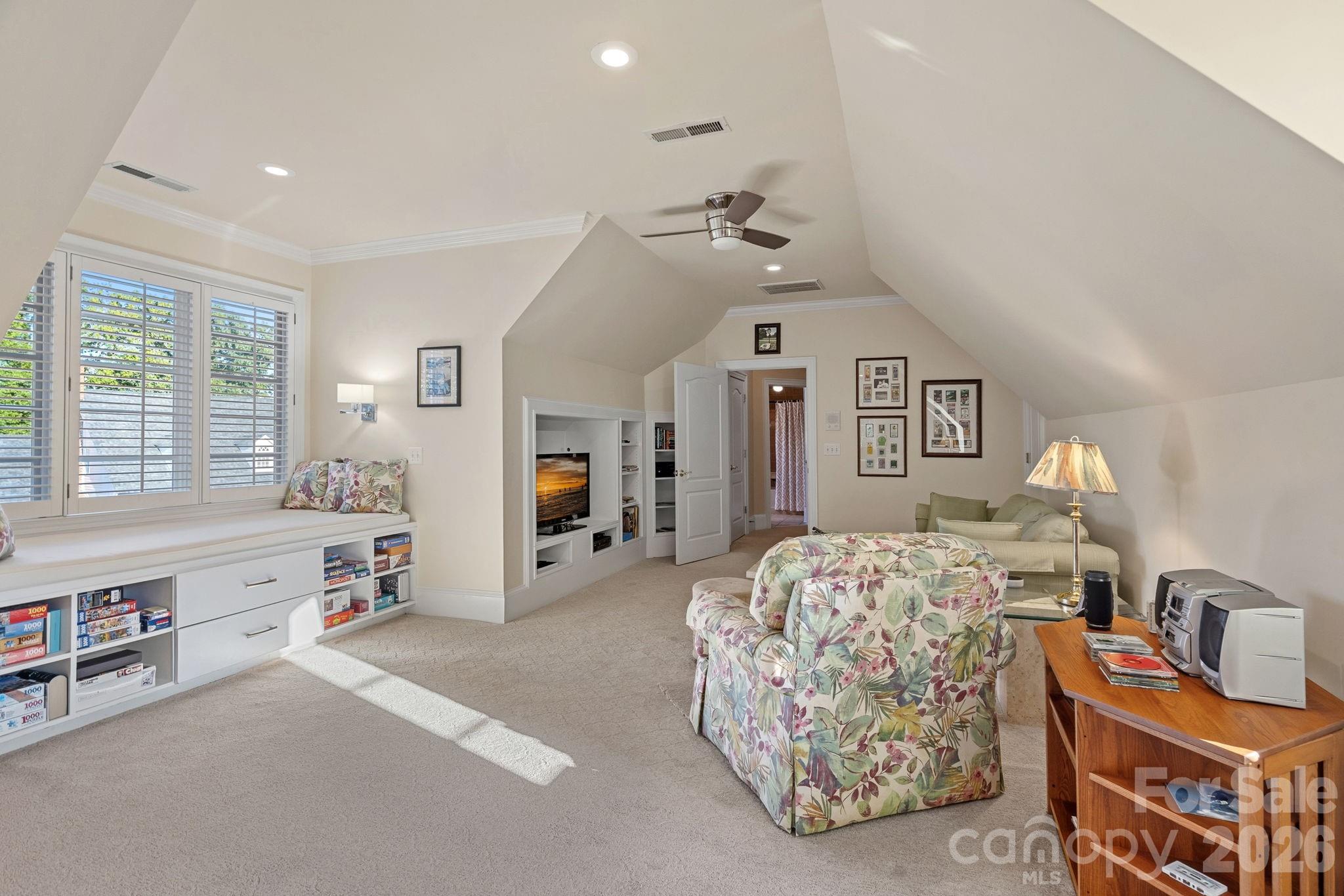 18350 Invergordon Lane Property Photo 32