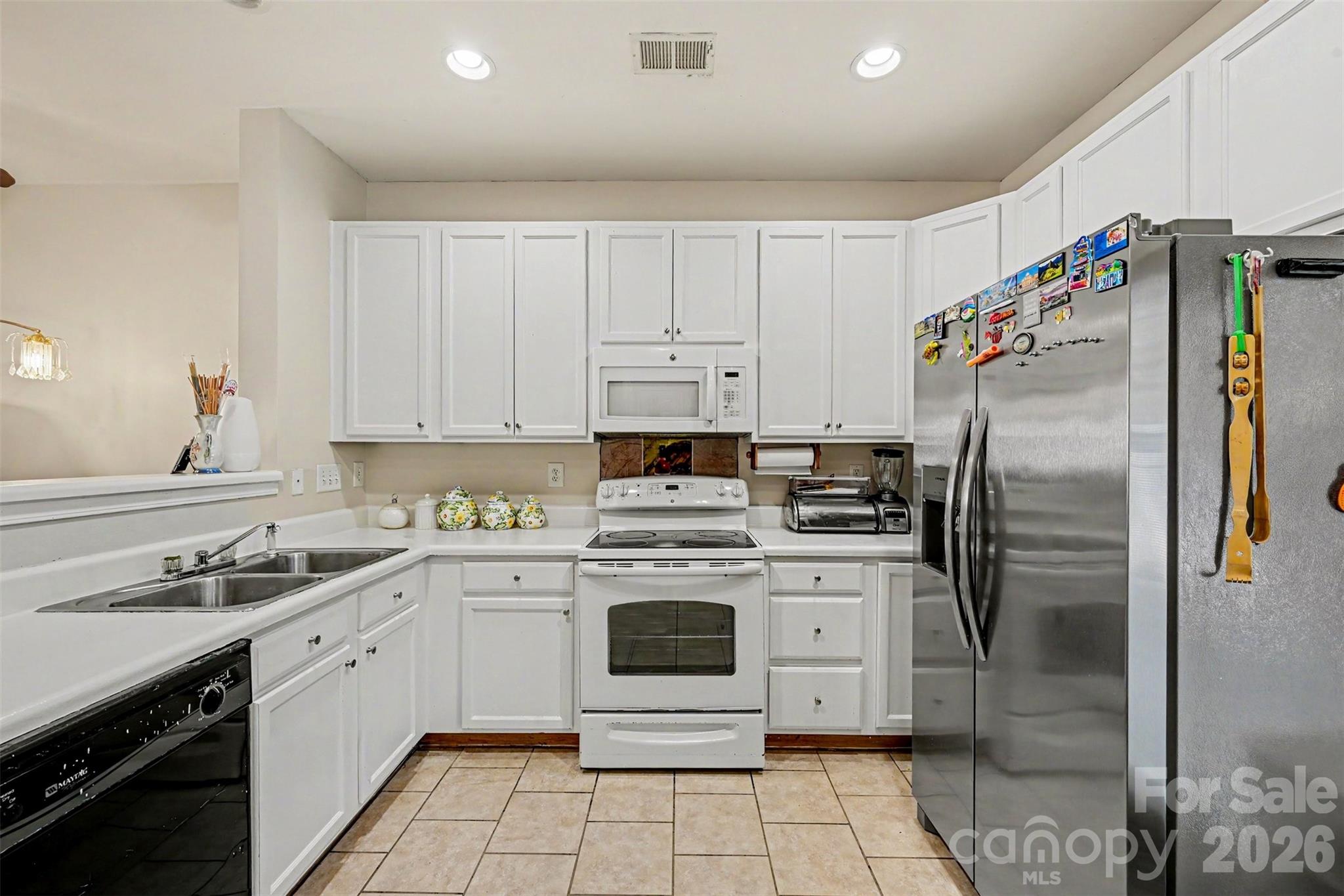 539 Delta Drive Property Photo 9