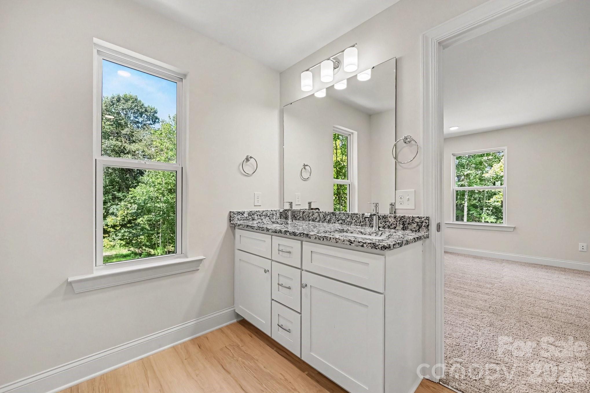 2883 Loviee Road Property Photo 21