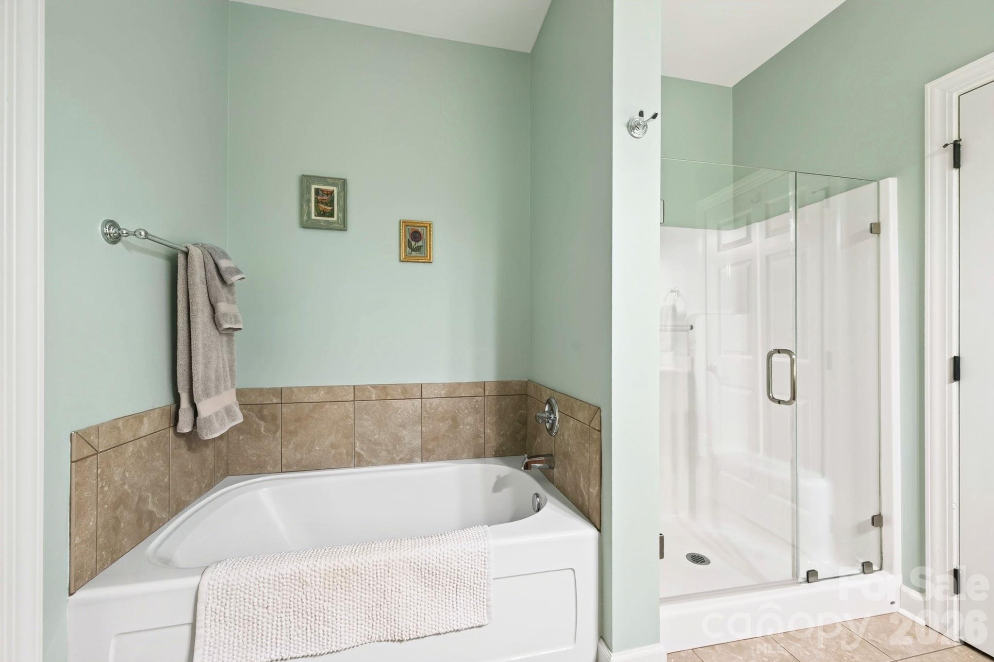40 Hyannis Drive 203 Property Photo 20