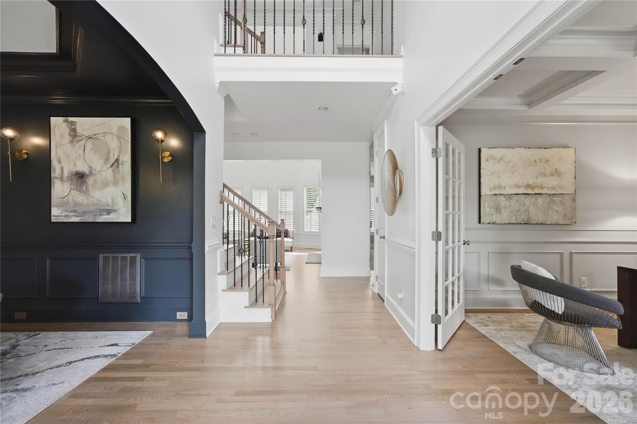 1105 Doverstone Court Property Photo 4