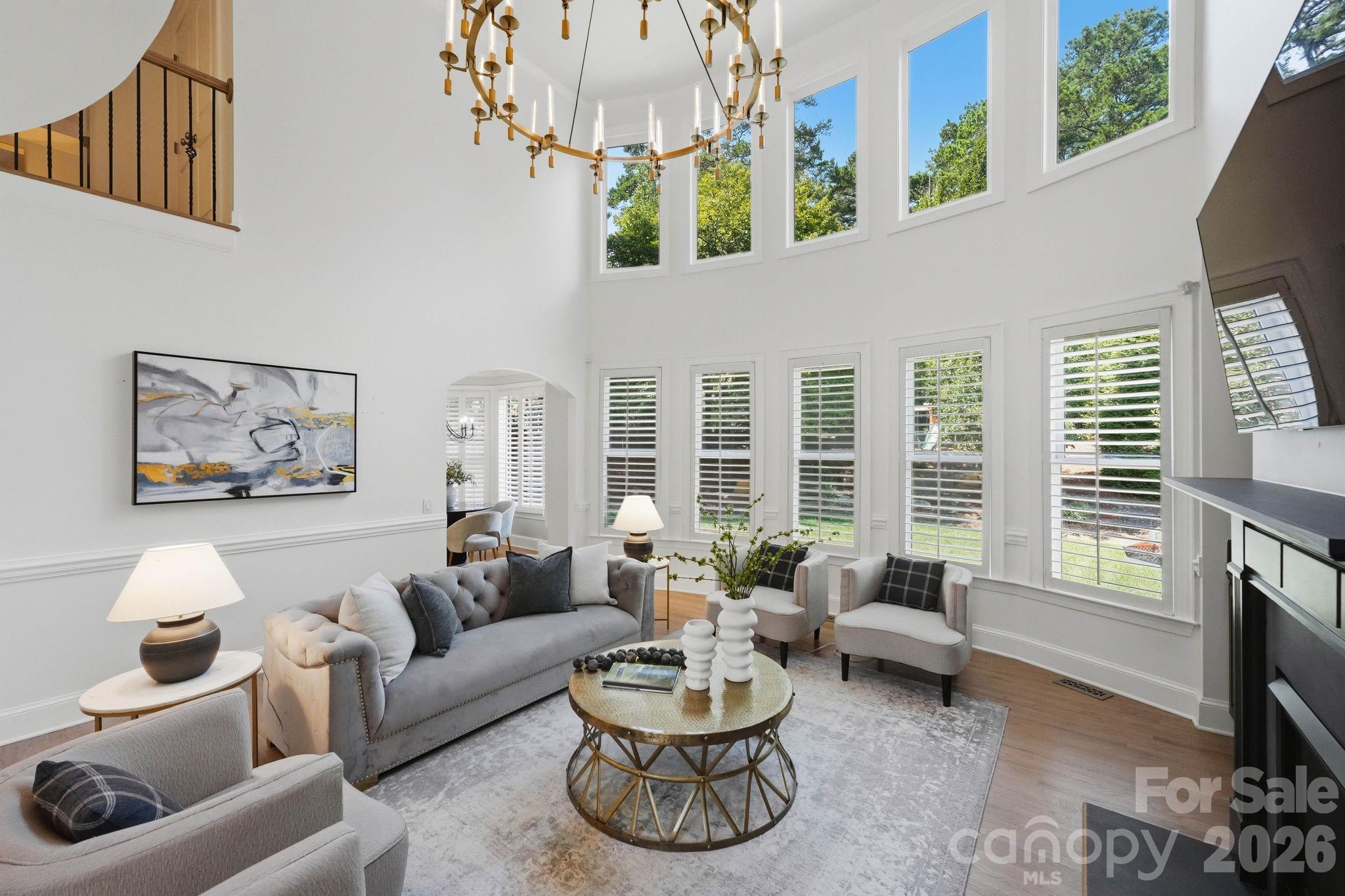 1105 Doverstone Court Property Photo 8
