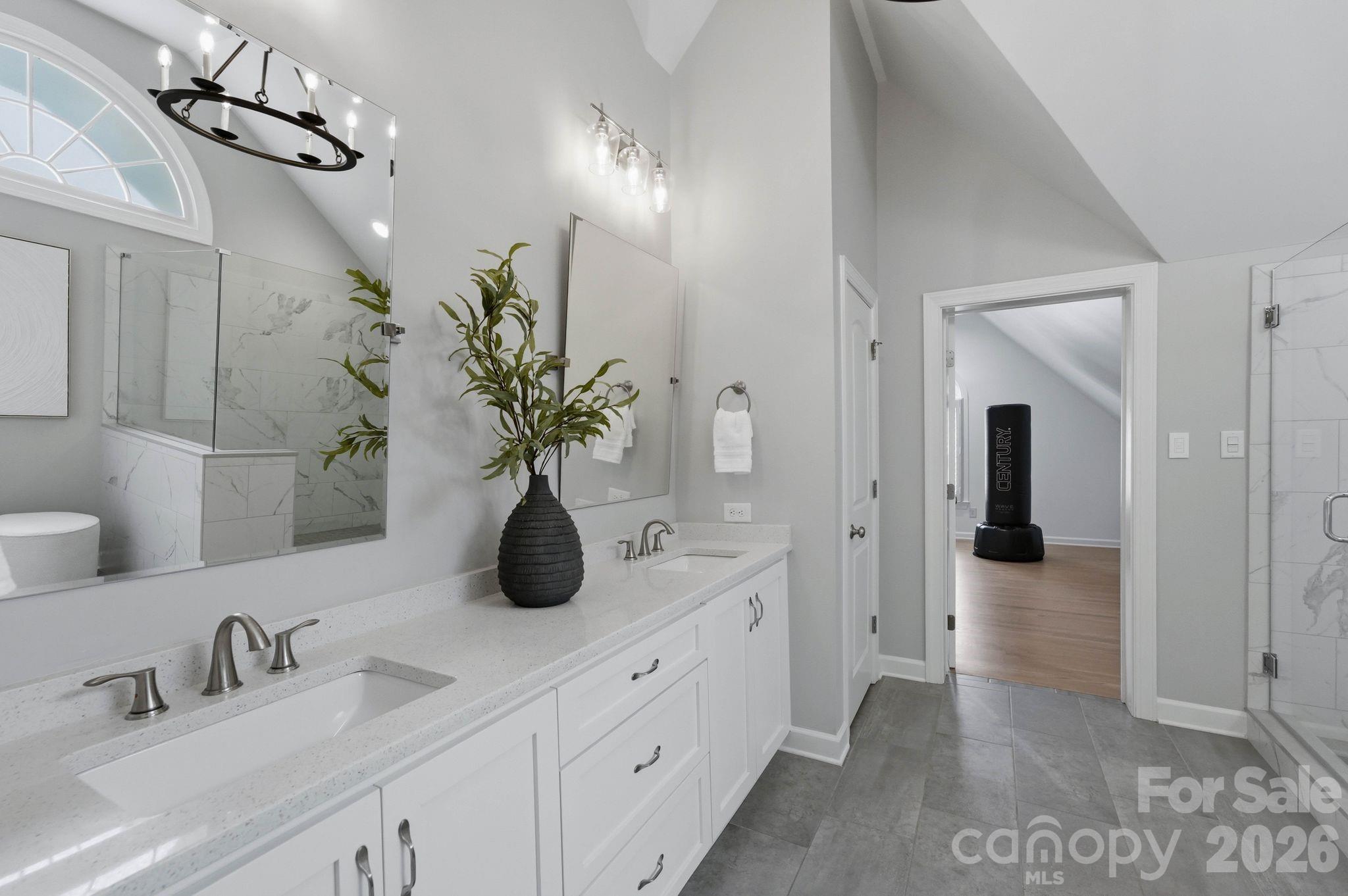 1105 Doverstone Court Property Photo 27