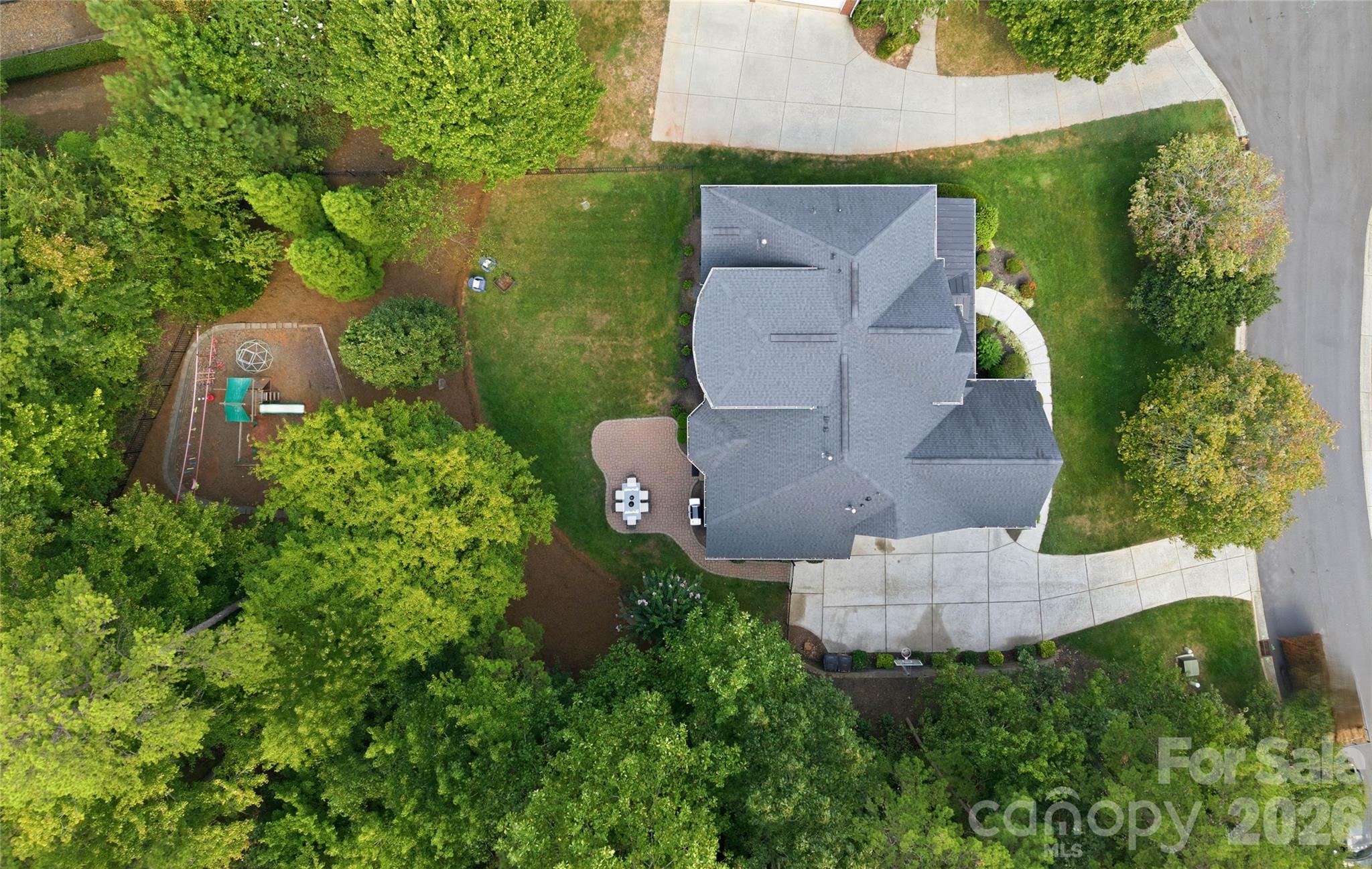 1105 Doverstone Court Property Photo 44