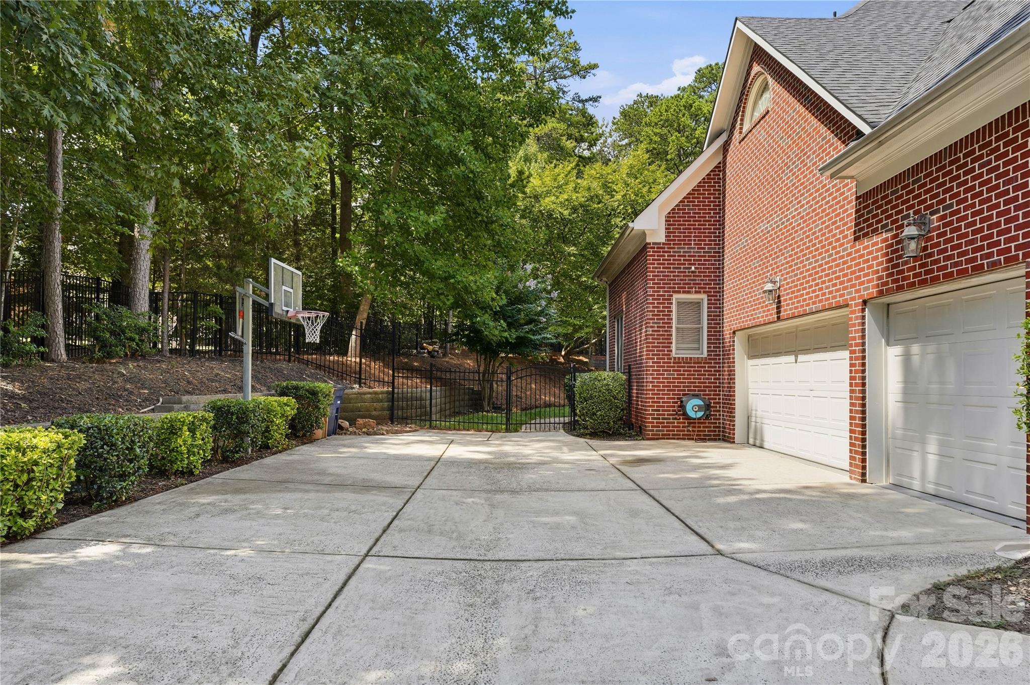 1105 Doverstone Court Property Photo 45