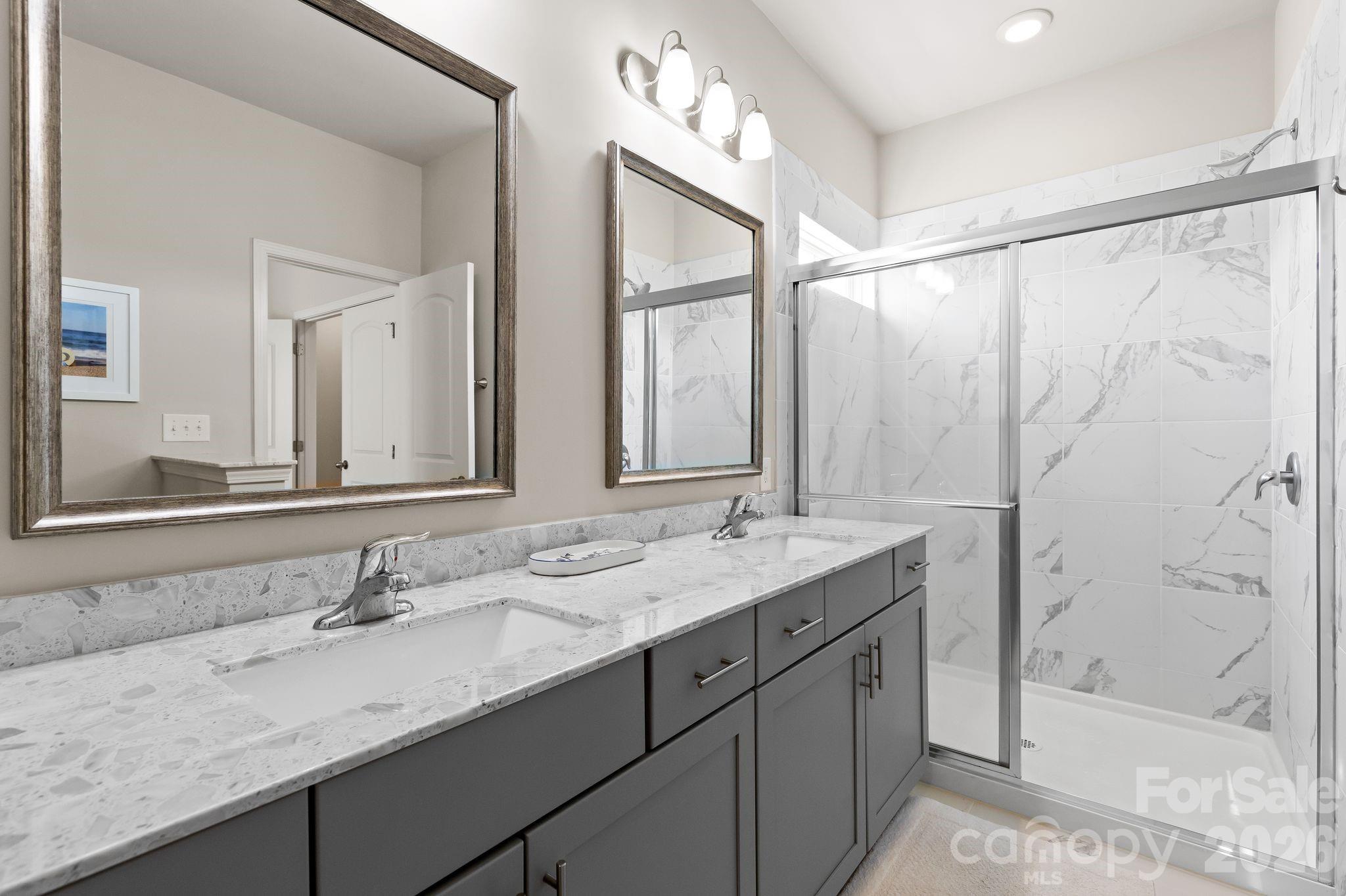 1115 Whitby Moore Street Property Photo 21