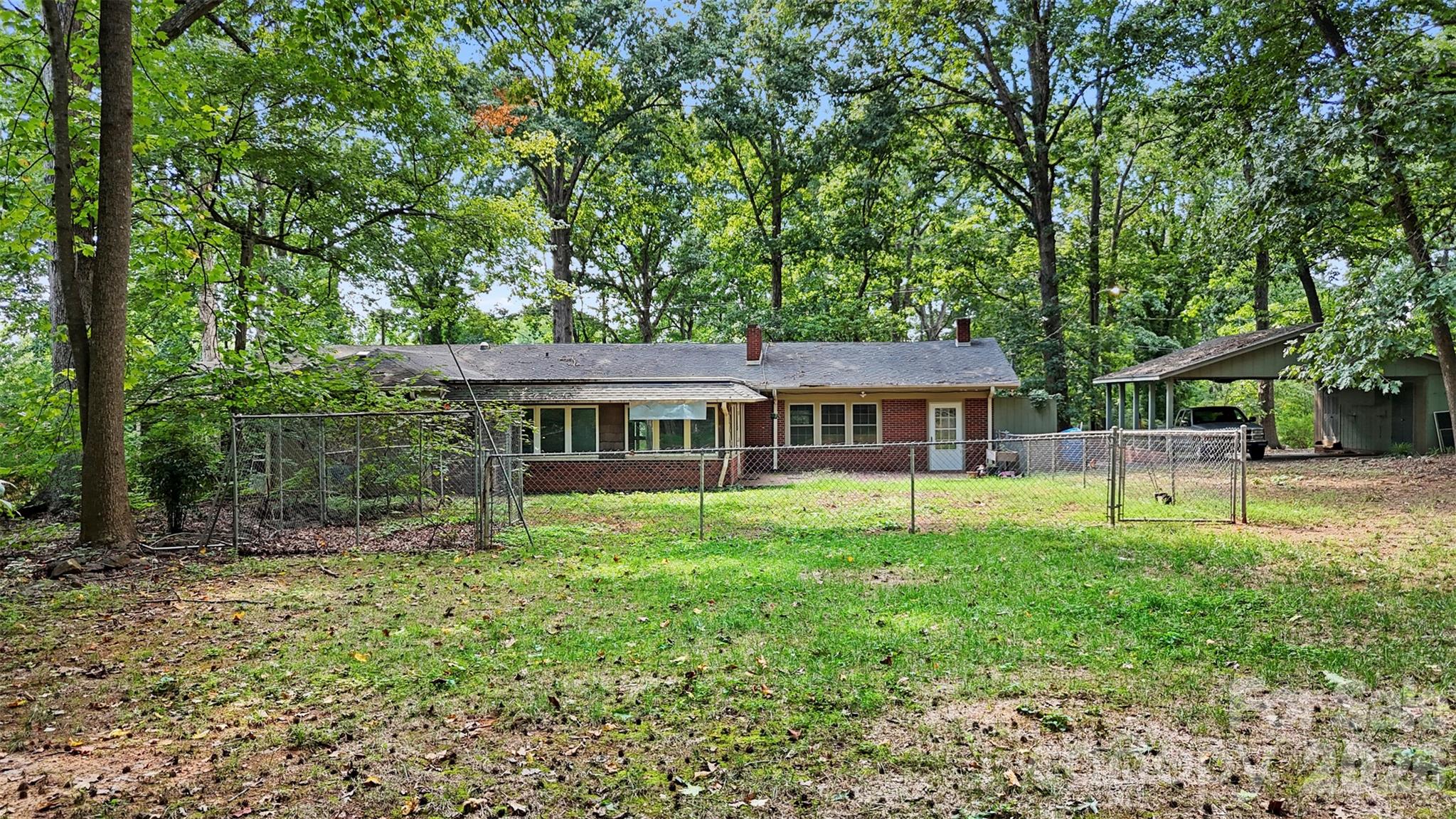 386 Broad Street 0006 & 11 Property Photo 38