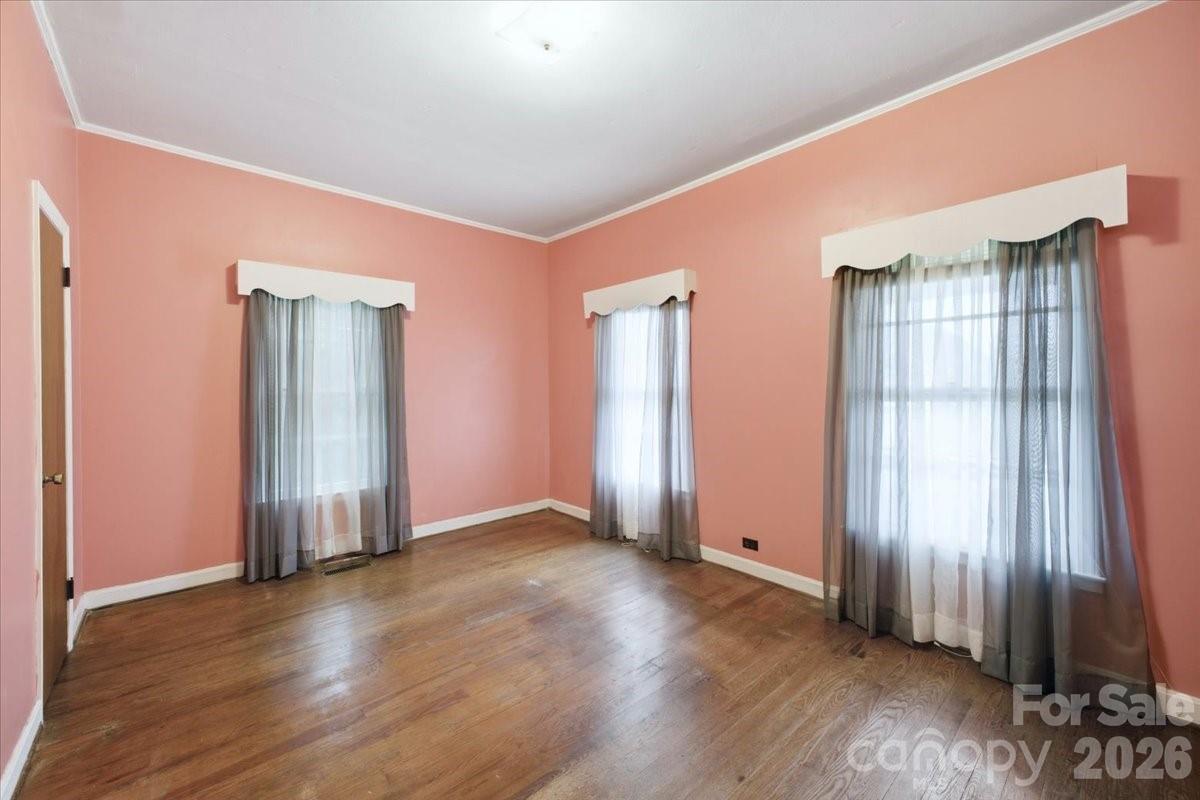 8512 Colgate Circle Property Photo 6