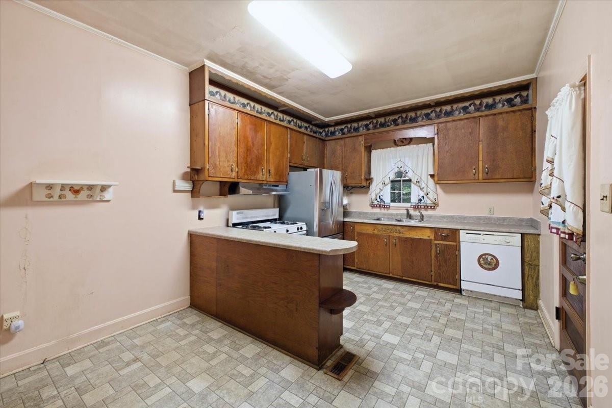8512 Colgate Circle Property Photo 11