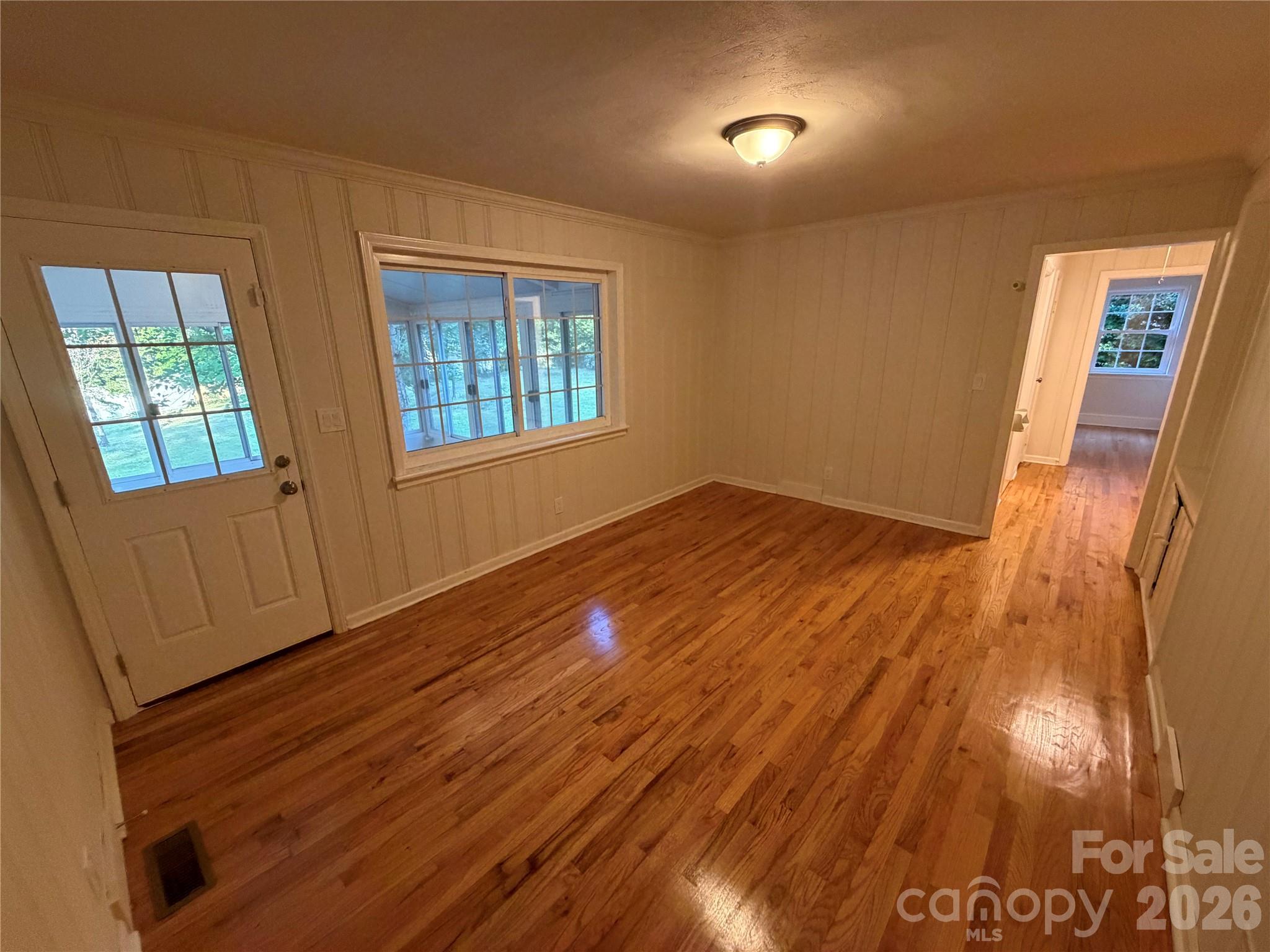 7400 Monroe Road Property Photo 10