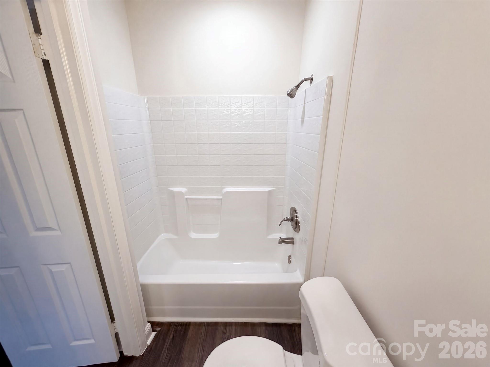 7400 Monroe Road Property Photo 19