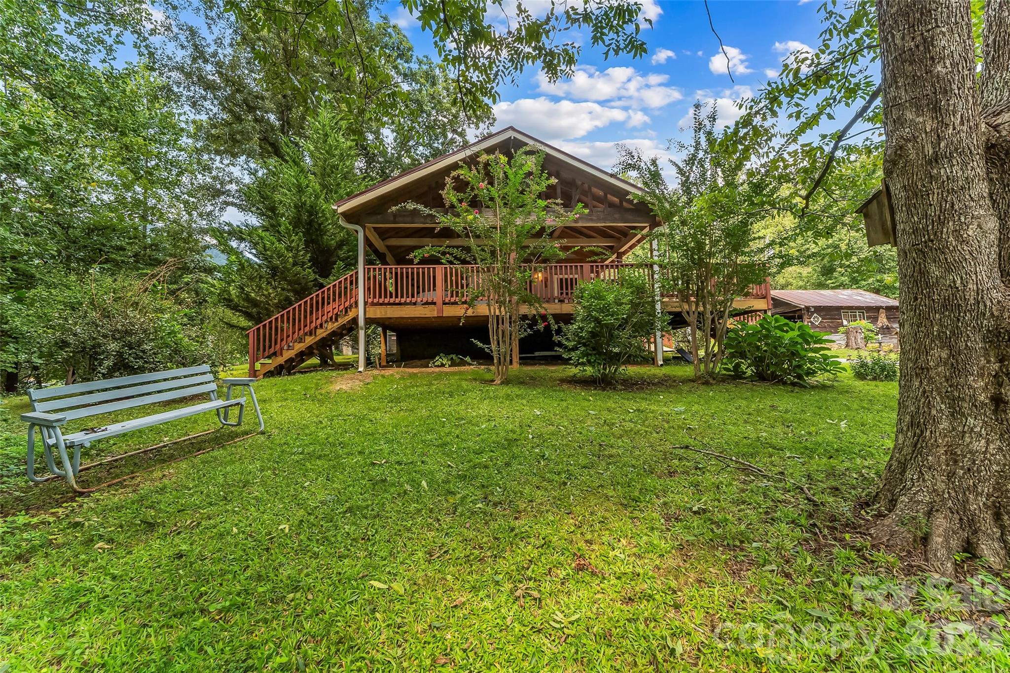 230 Johnson Hollow Road Property Photo 1