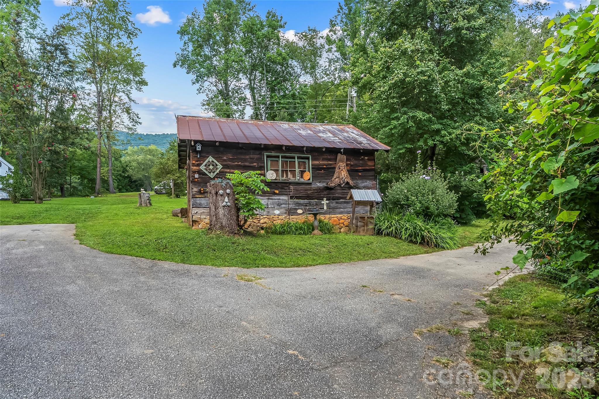 230 Johnson Hollow Road Property Photo 16