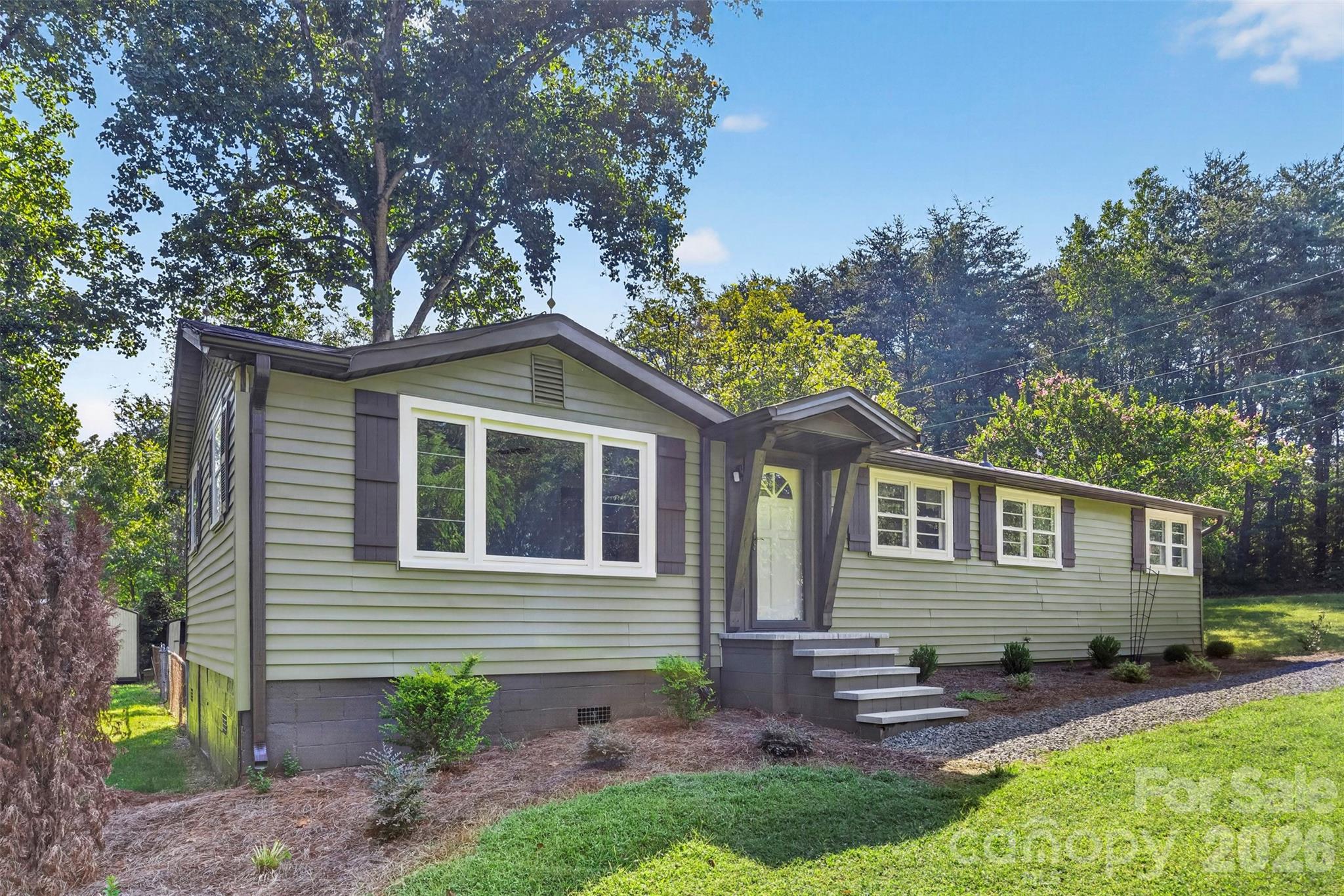 435 Mahaffey Drive Property Photo 3