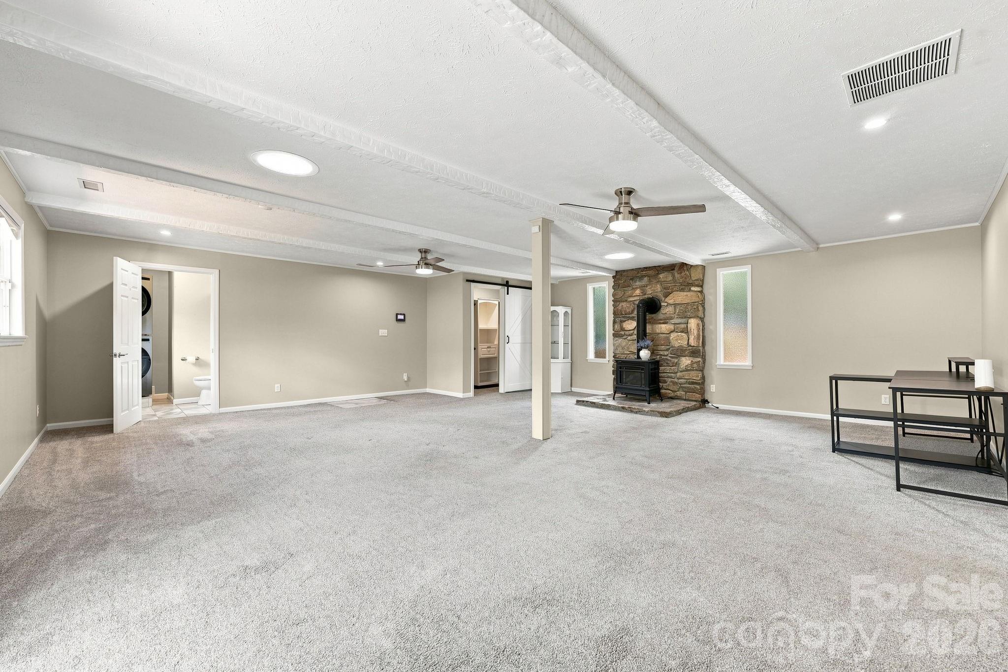364 Pace Road Property Photo 8