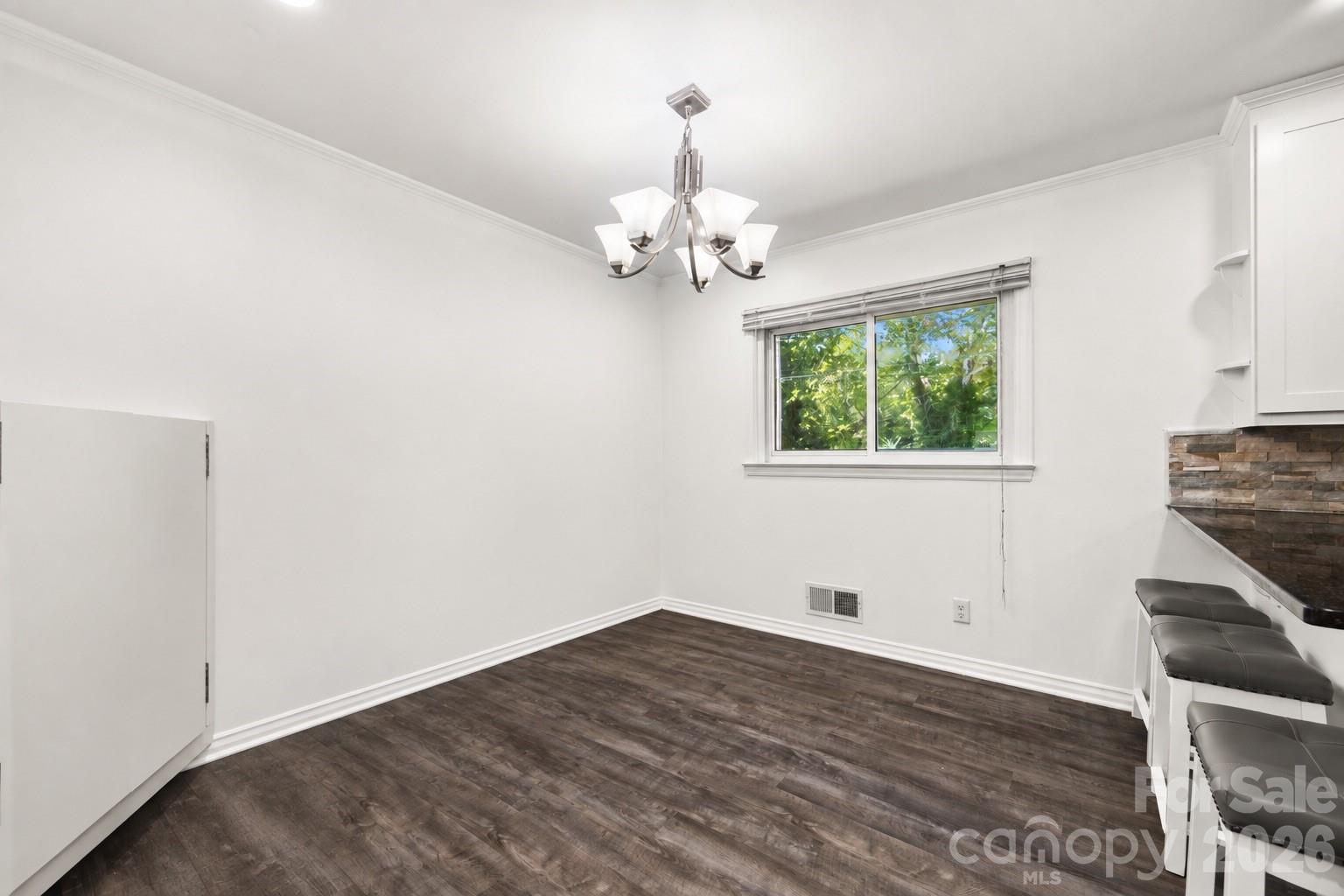 411 Coble Avenue Property Photo 13