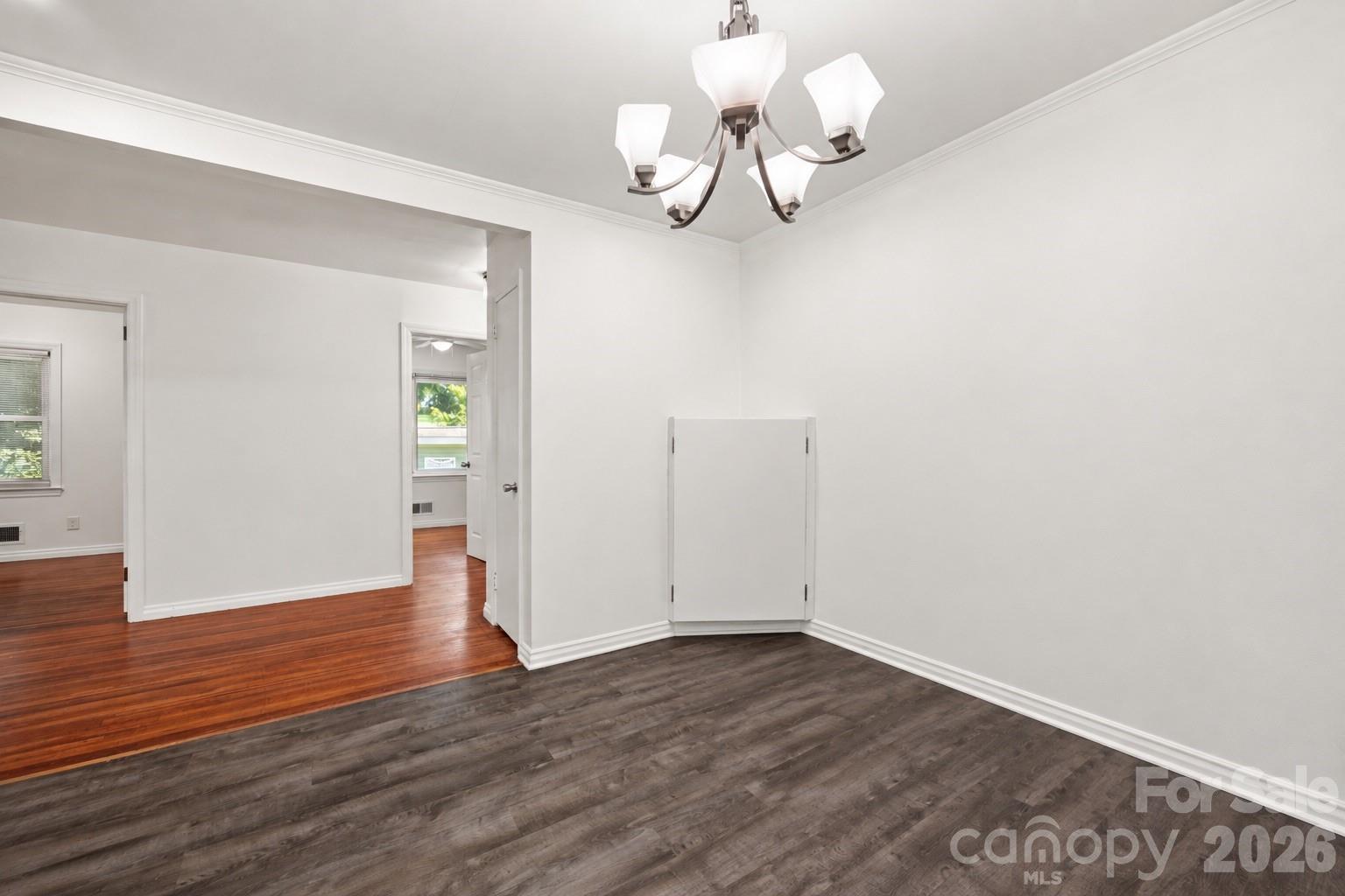 411 Coble Avenue Property Photo 14