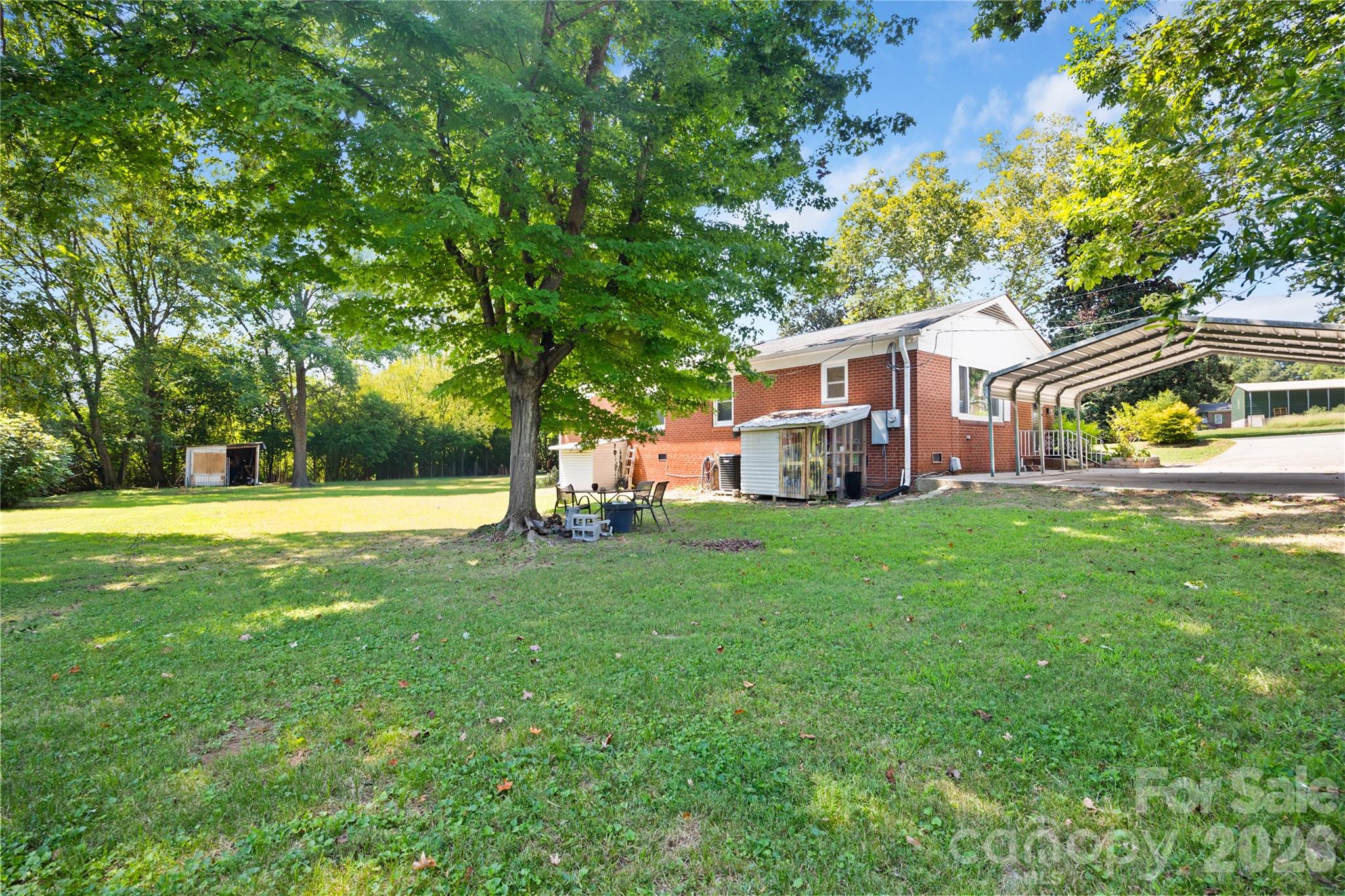 411 Coble Avenue Property Photo 25