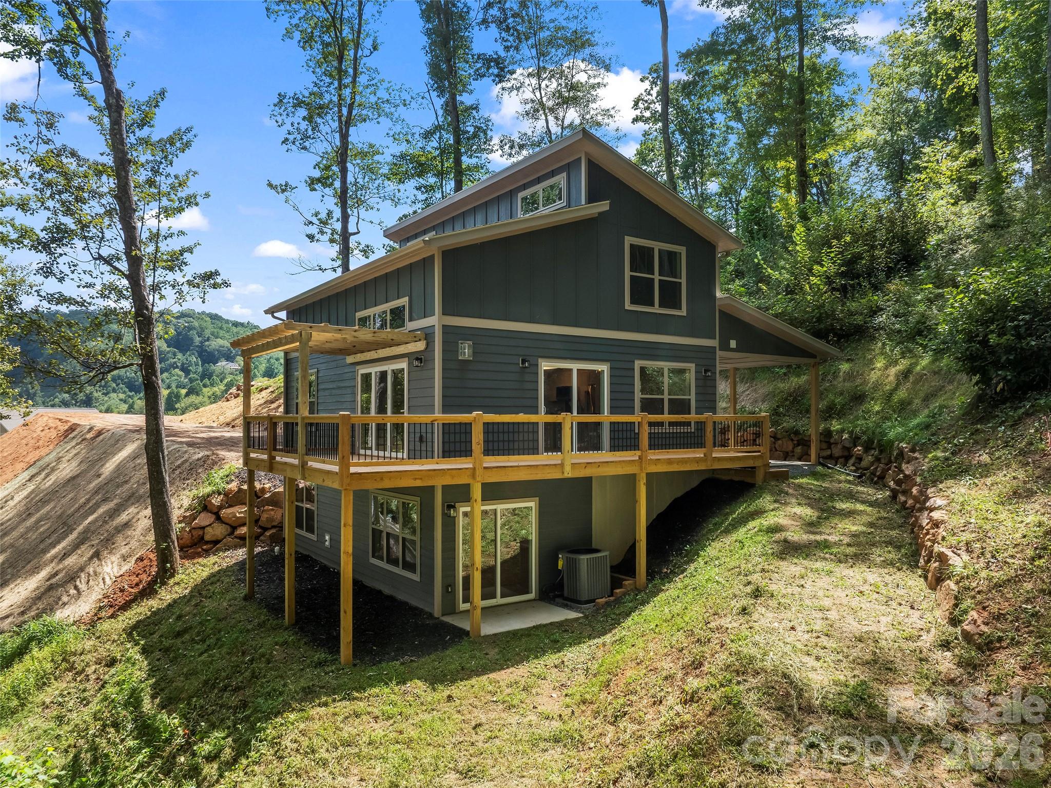 214 Aster Ridge Drive Property Photo 4