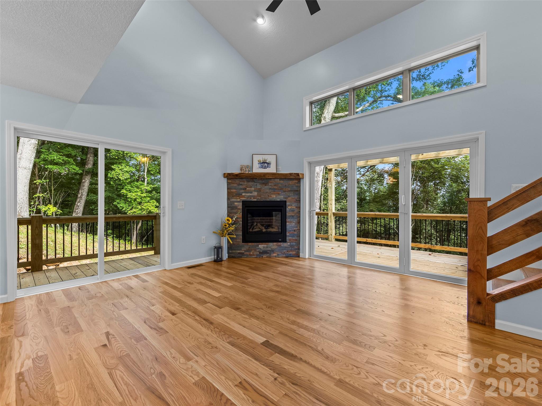 214 Aster Ridge Drive Property Photo 6