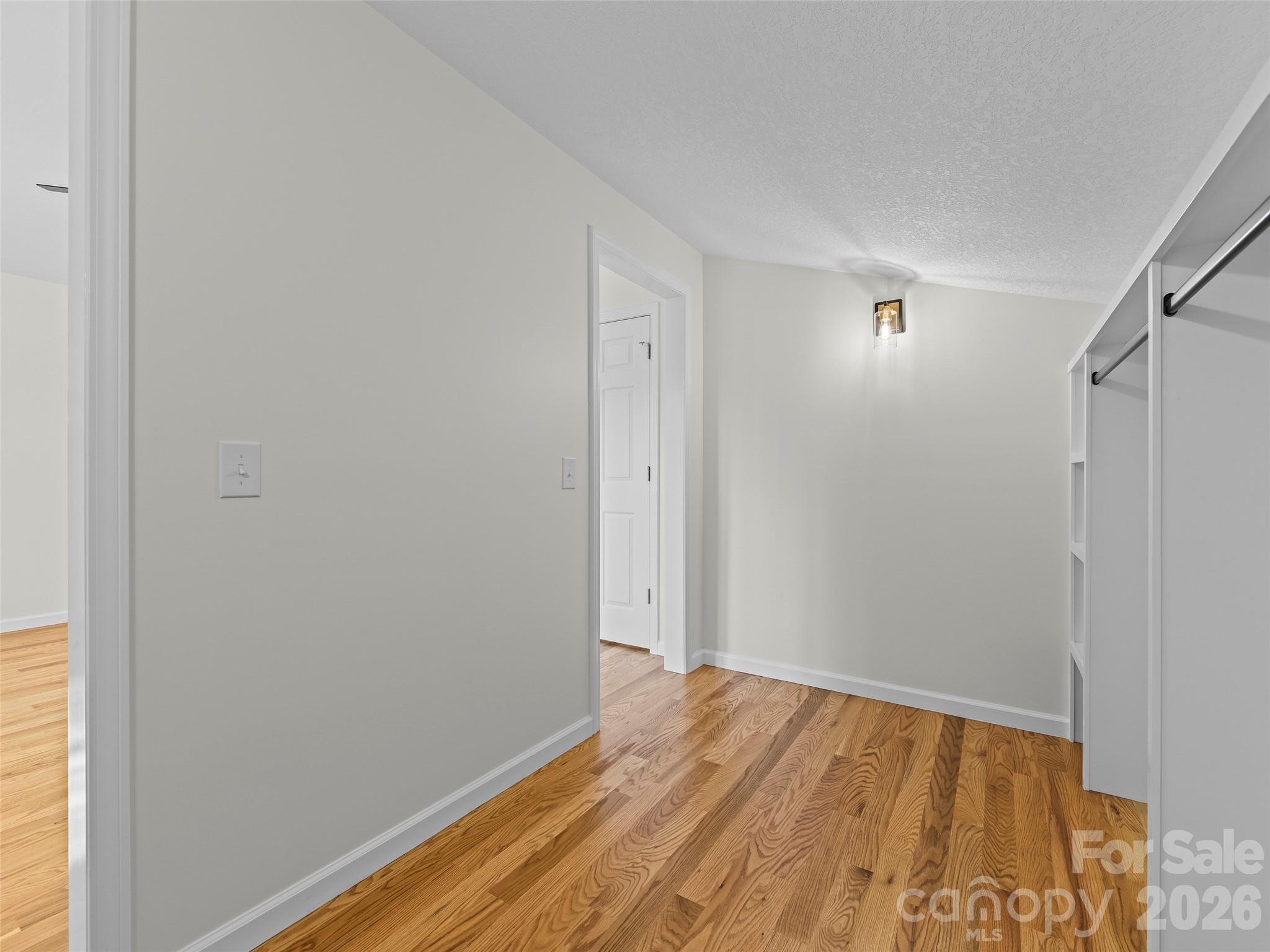 214 Aster Ridge Drive Property Photo 18