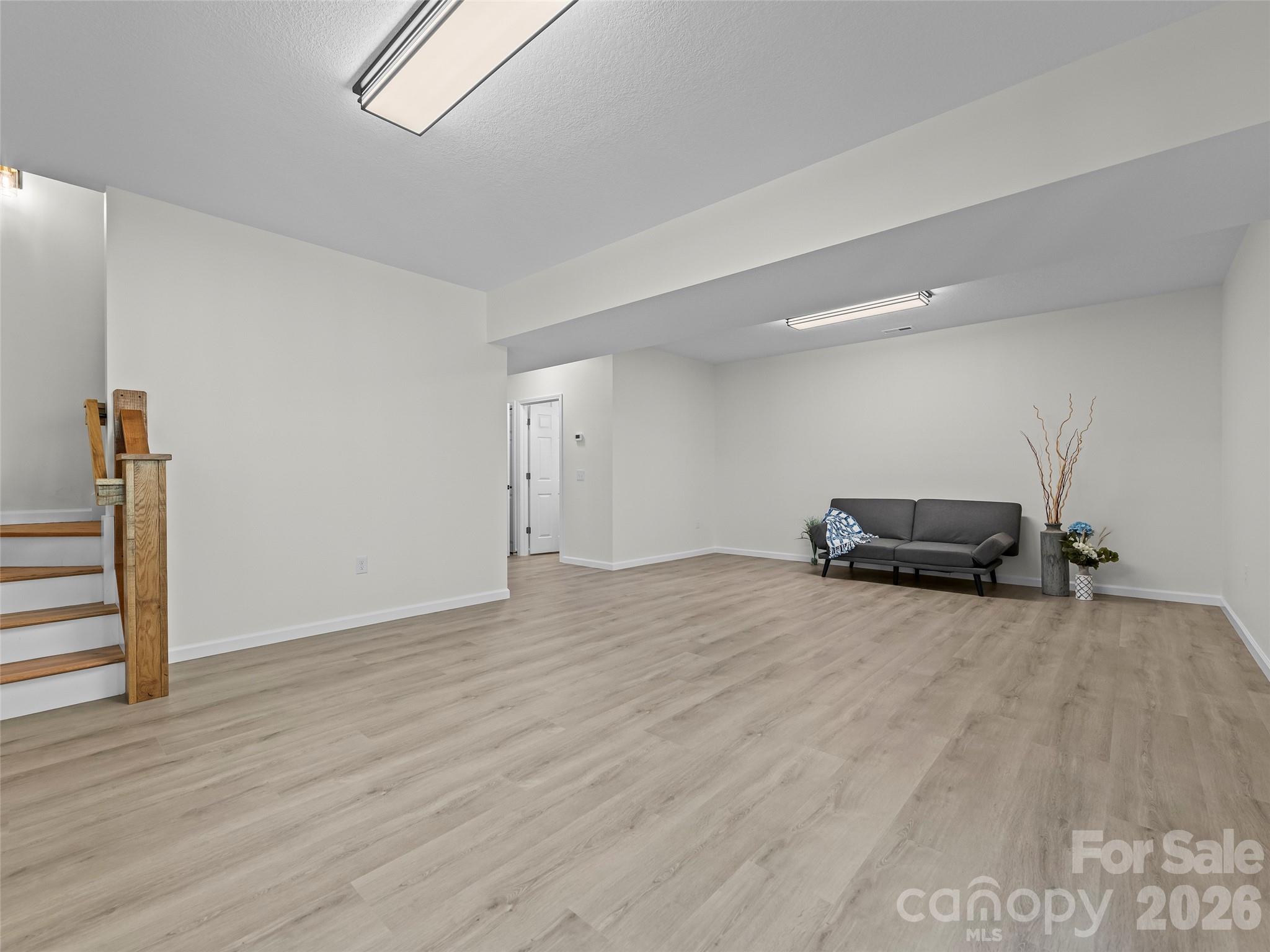 214 Aster Ridge Drive Property Photo 27