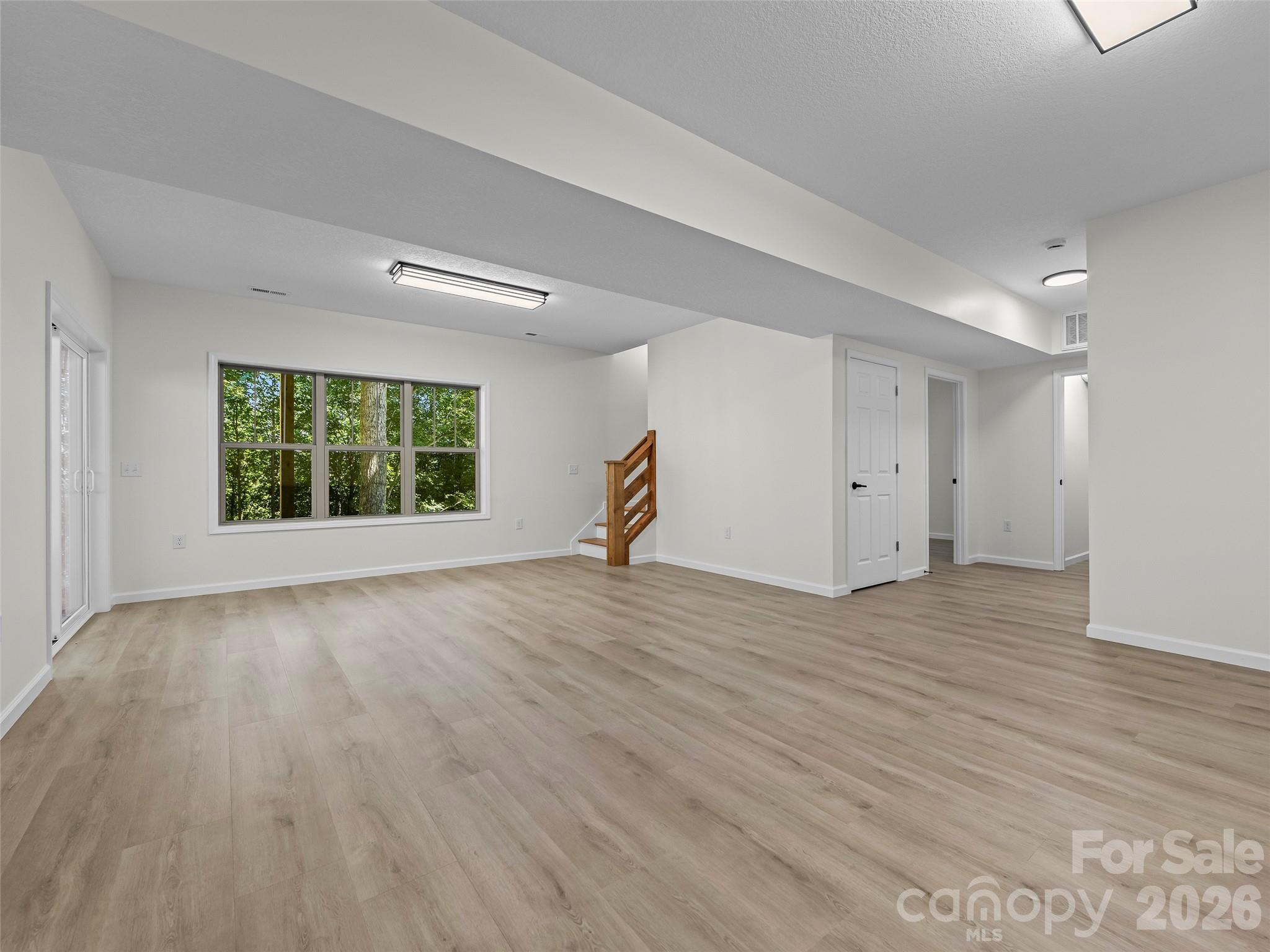 214 Aster Ridge Drive Property Photo 28