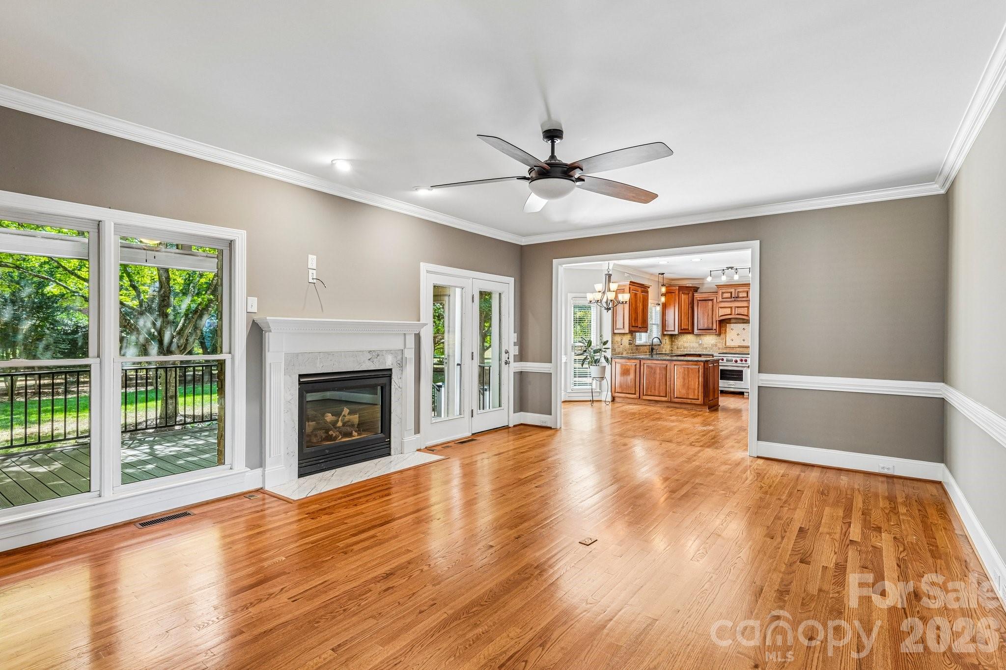 10204 Vixen Lane Property Photo 11