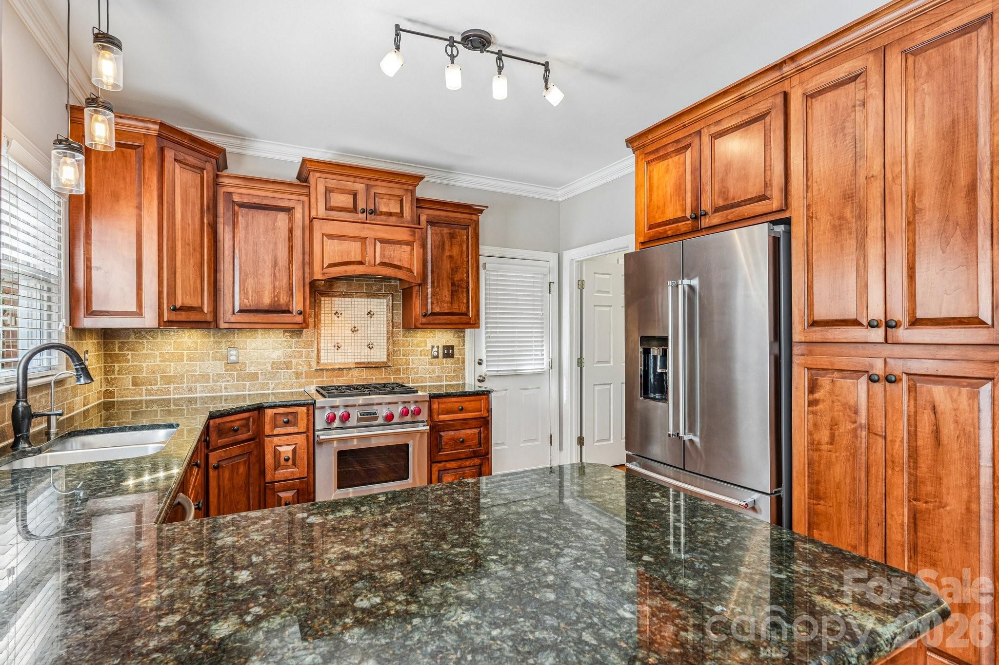 10204 Vixen Lane Property Photo 18