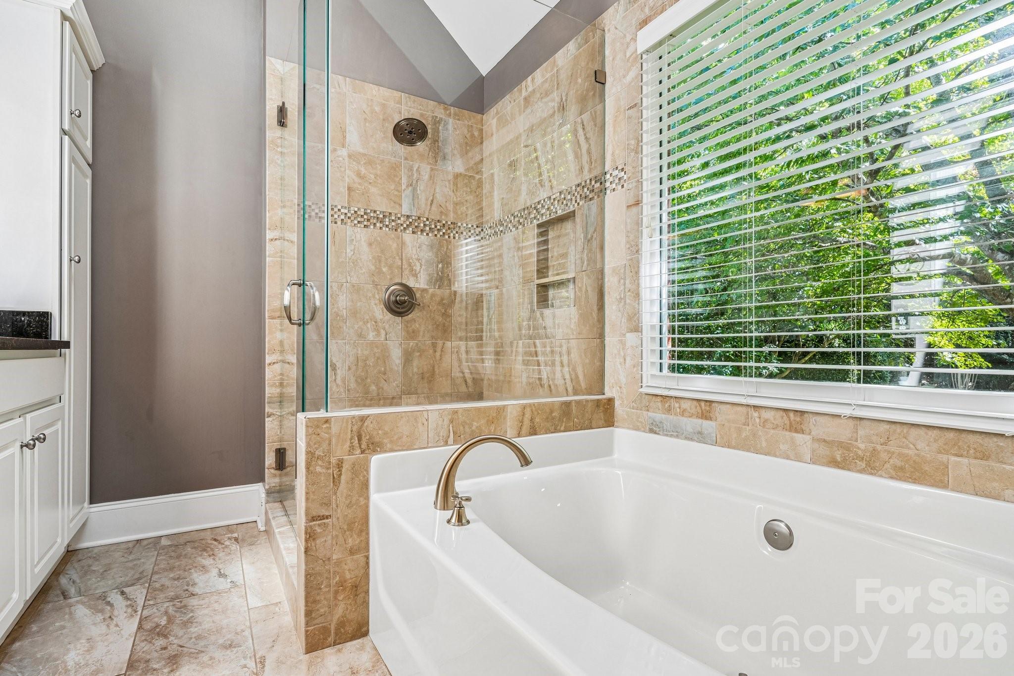 10204 Vixen Lane Property Photo 29