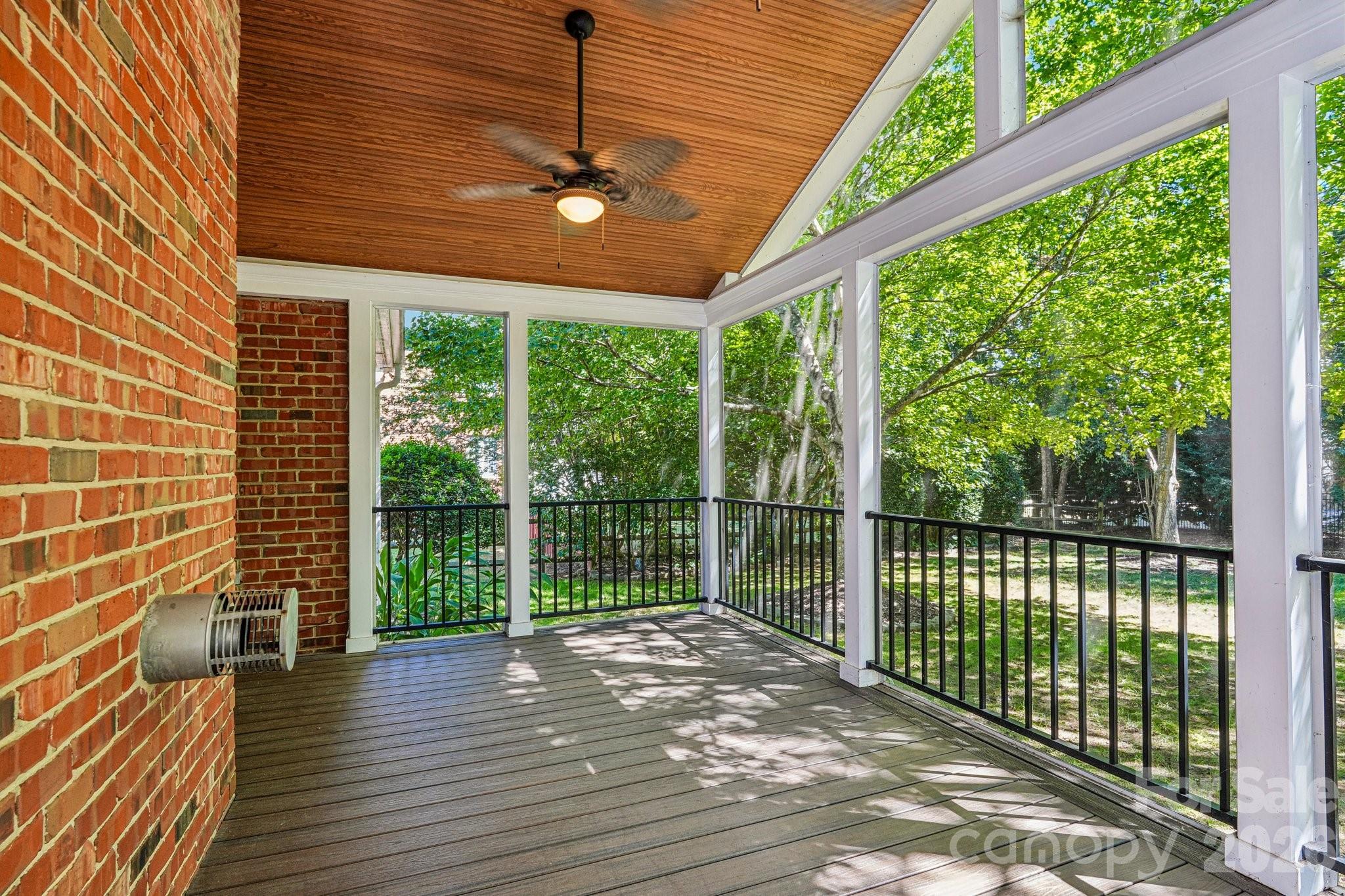 10204 Vixen Lane Property Photo 41