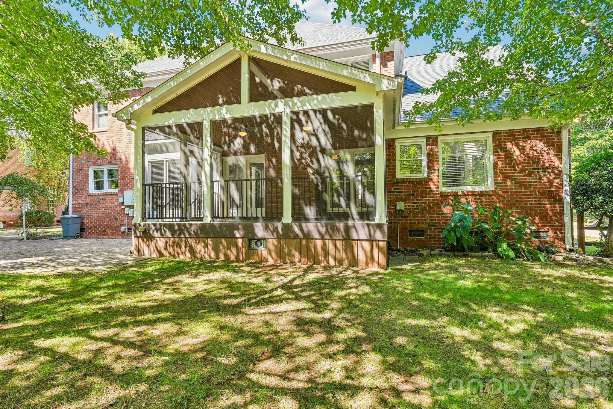 10204 Vixen Lane Property Photo 43